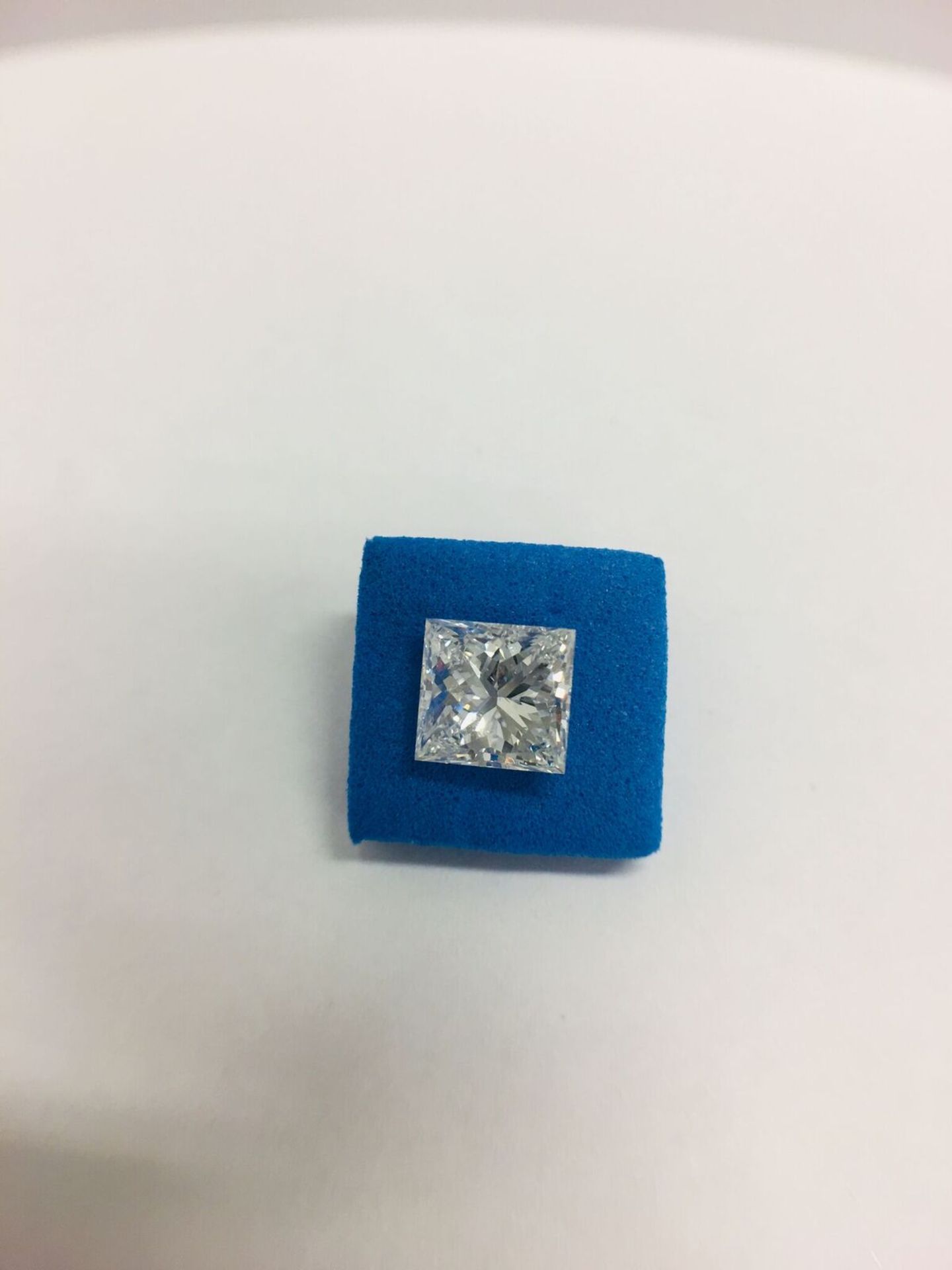 1.95ct Princess cut Diamond - Image 4 of 6