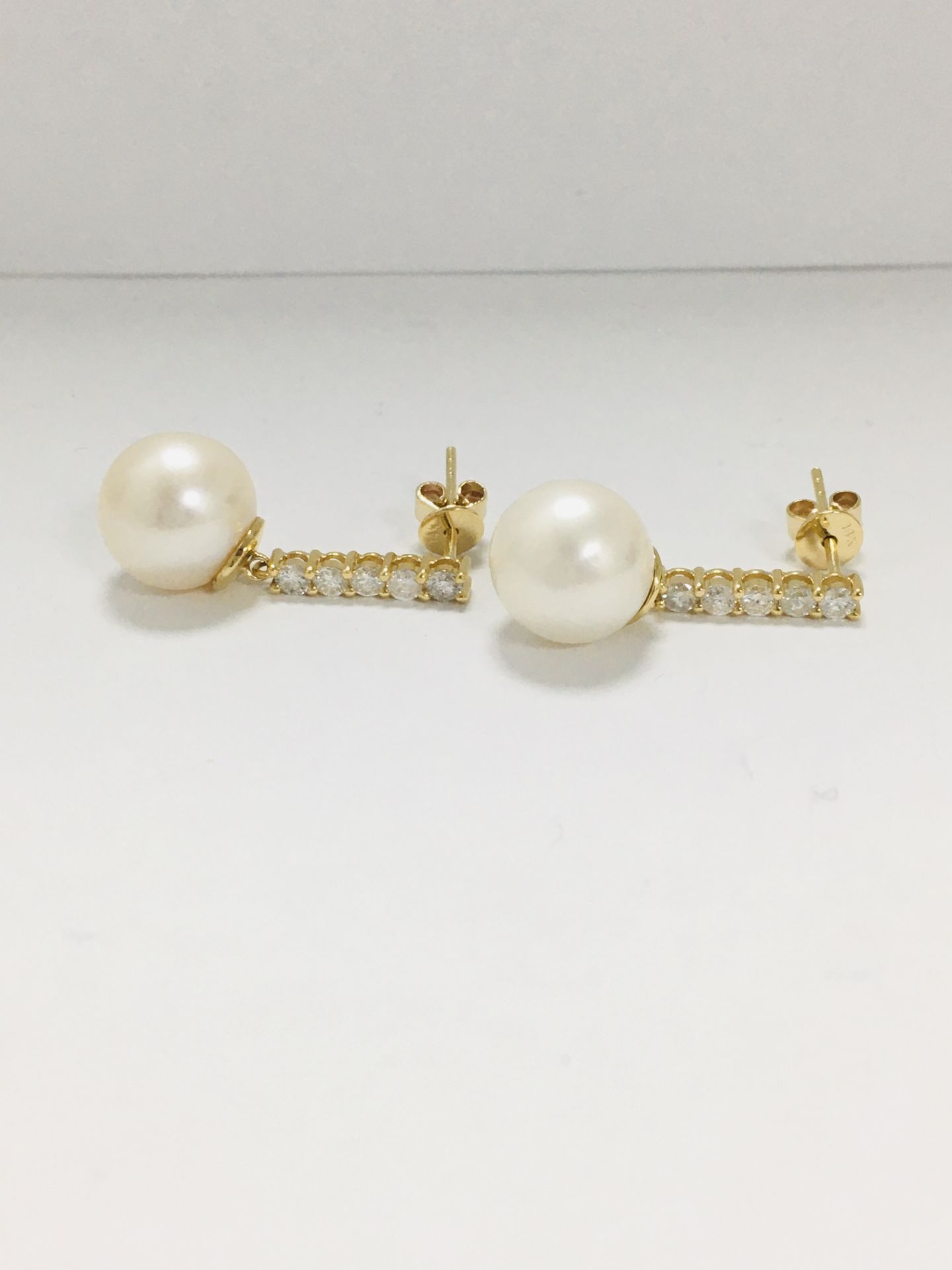 14ct Yellow Gold Pearl and Diamond drop Earrings - Image 2 of 11