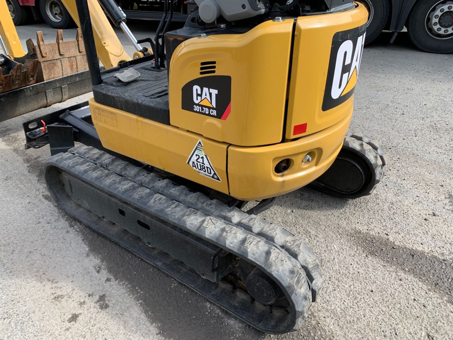 2018 CAT 301.7 Mini Digger ONLY 450hrs - Expanding Tracks, Quick Hitch, 3 Buckets - Image 12 of 14