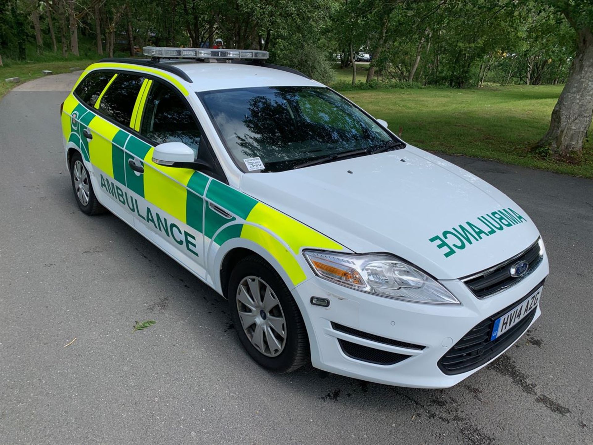 2014 Ford Mondeo Ambulance - Direct From Ambulance Service - Image 2 of 17