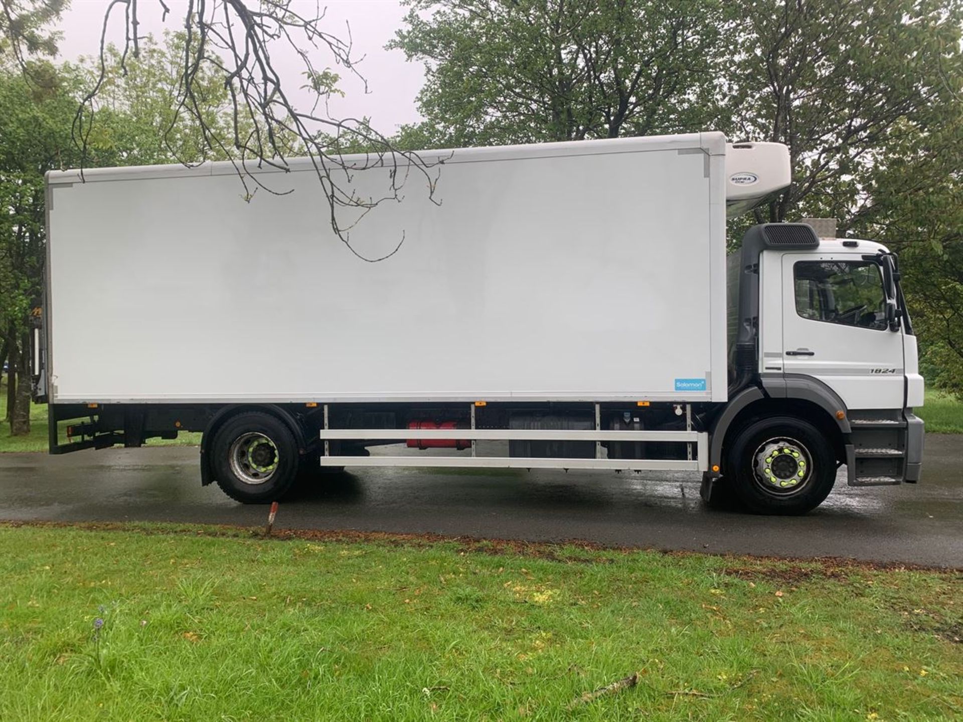 2013 Mercedes Axor 18-24 Fridge Truck 18T Euro 5 - Rear Tail Lift - Image 5 of 20