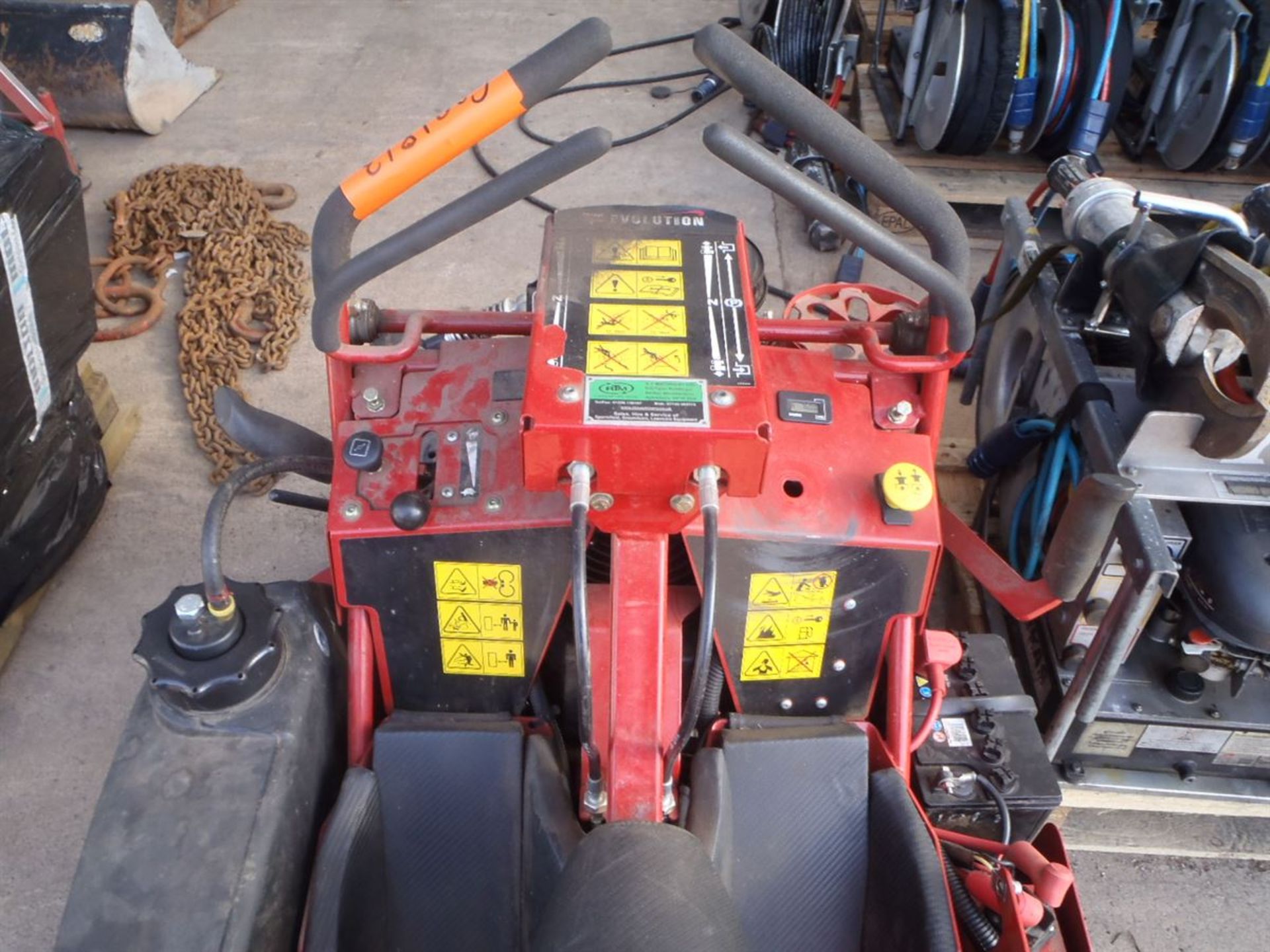 Ferris Evolution Ride on Petrol Zero Turn Mower - Ex Council - Image 7 of 7