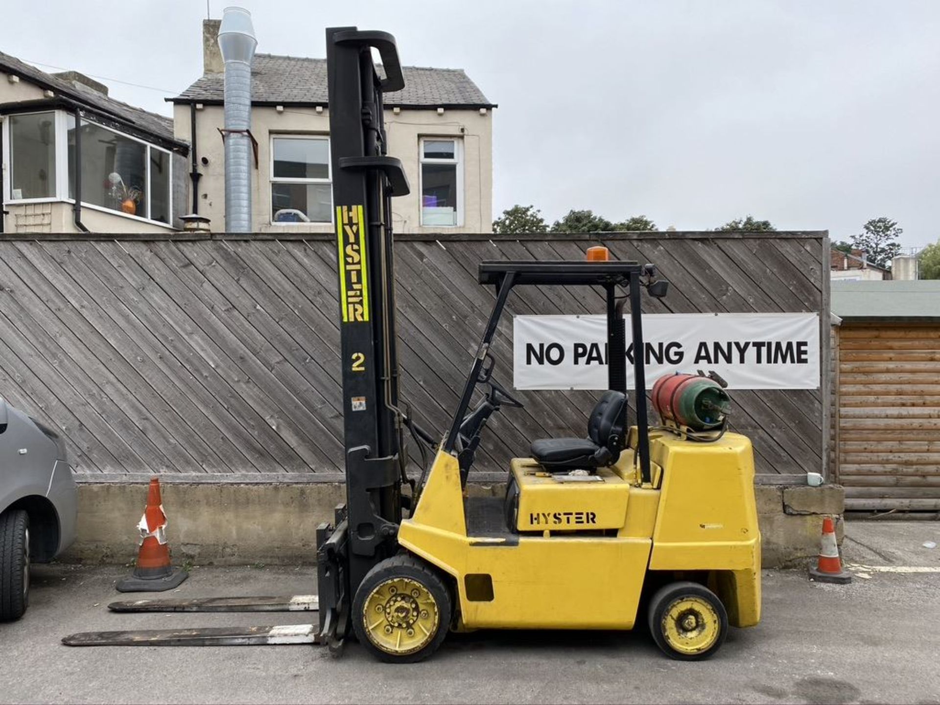 1999 HYSTER S4.00XL 4T LPG COUNTER BALANCE FORK TRUCK