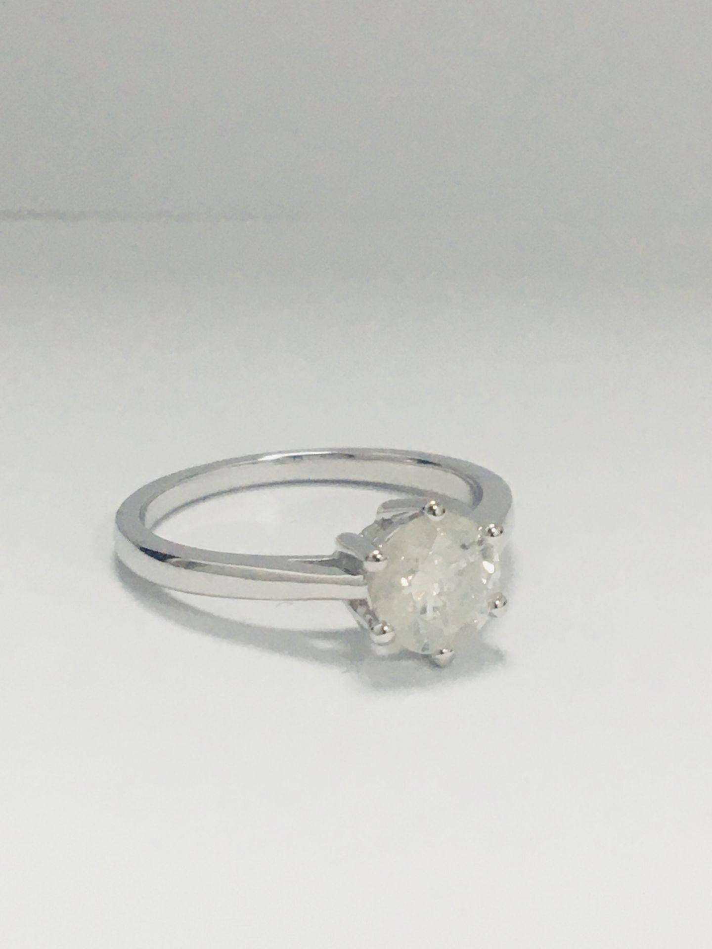 14Ct White Gold Diamond Solitaire Ring - Image 8 of 10