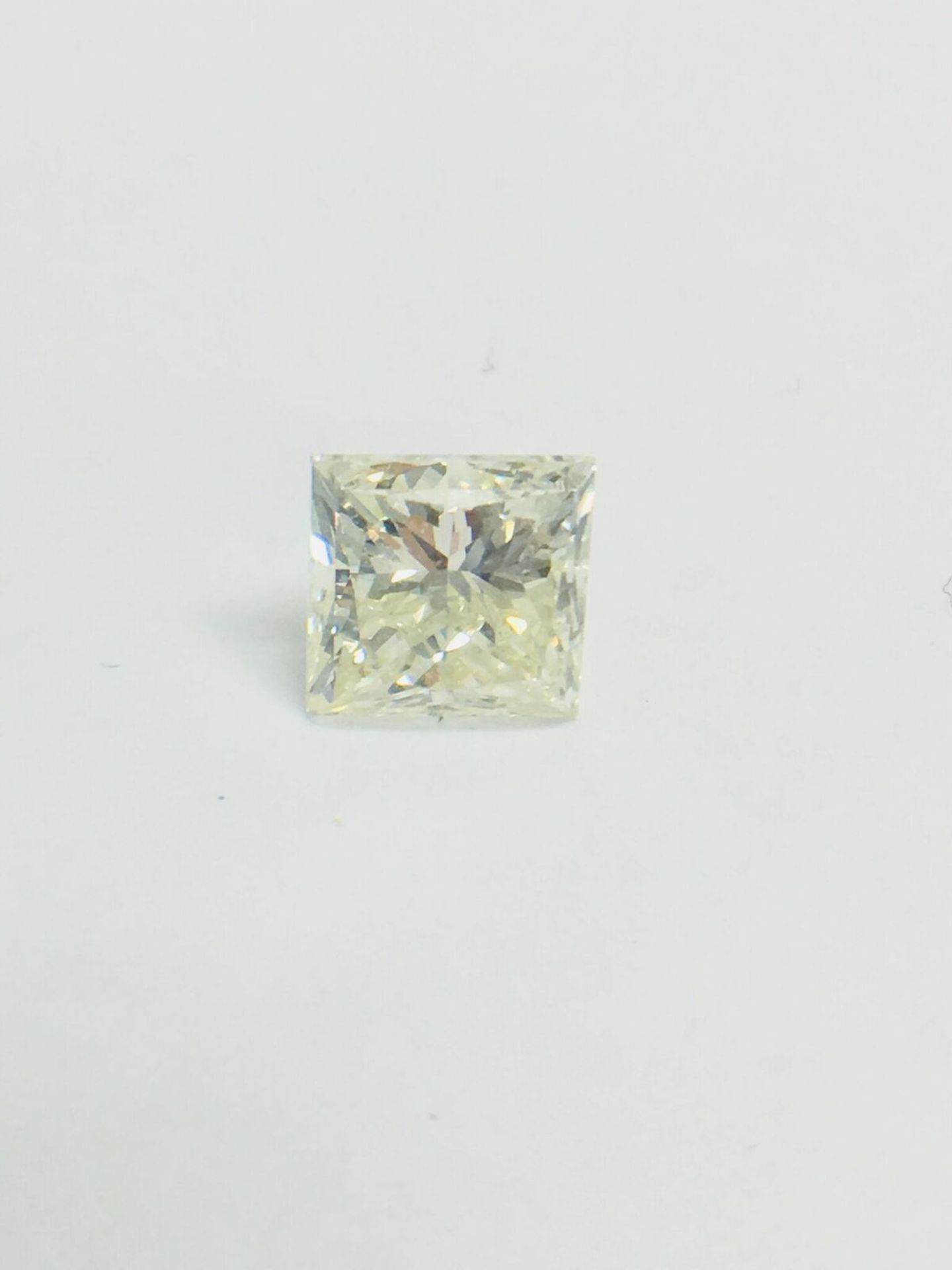 1Ct Princess Cut Diamond