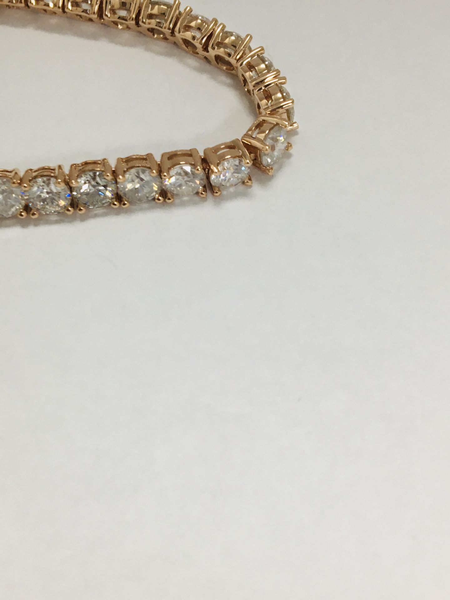 14Ct Rose Gold Diamond Tennis Bracelet - Image 13 of 20