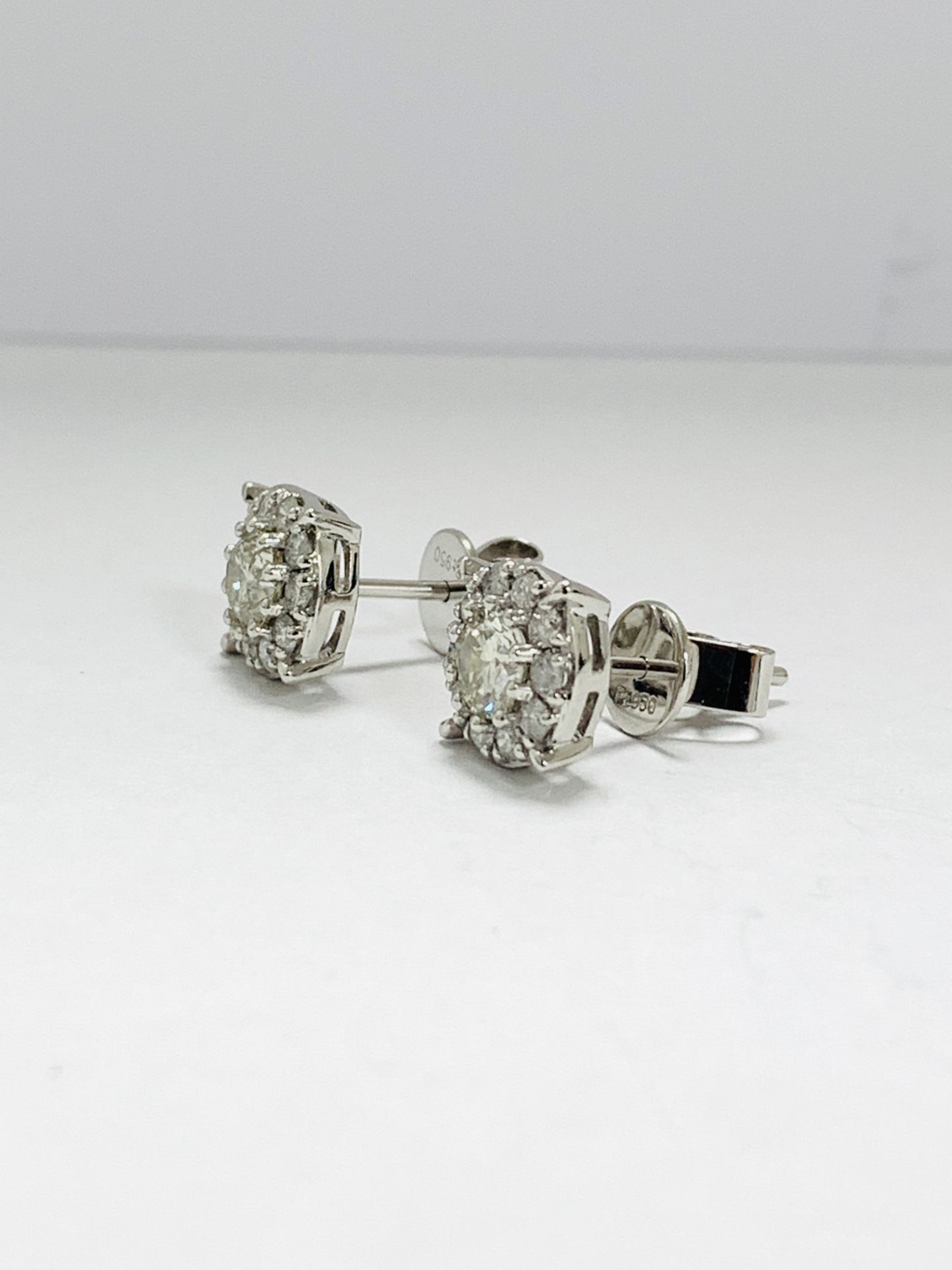 950 Platinum Pair Of Earrings - Image 2 of 9