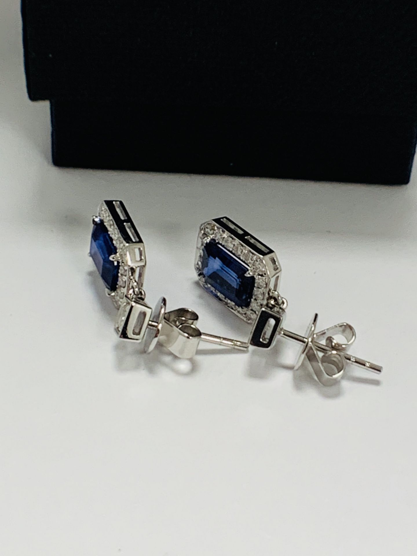 14K White Gold Pair Of Earrings - Image 5 of 10