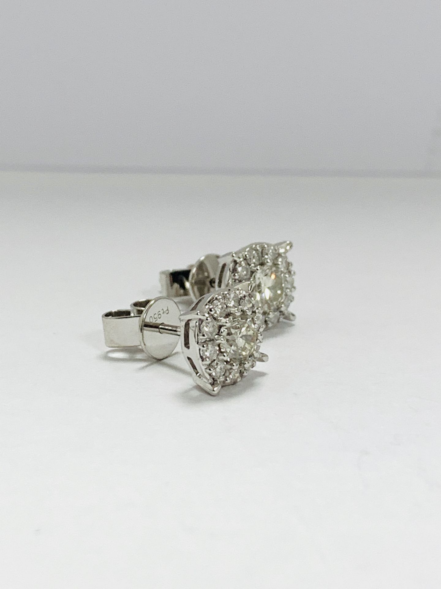 950 Platinum Pair Of Earrings - Image 6 of 9