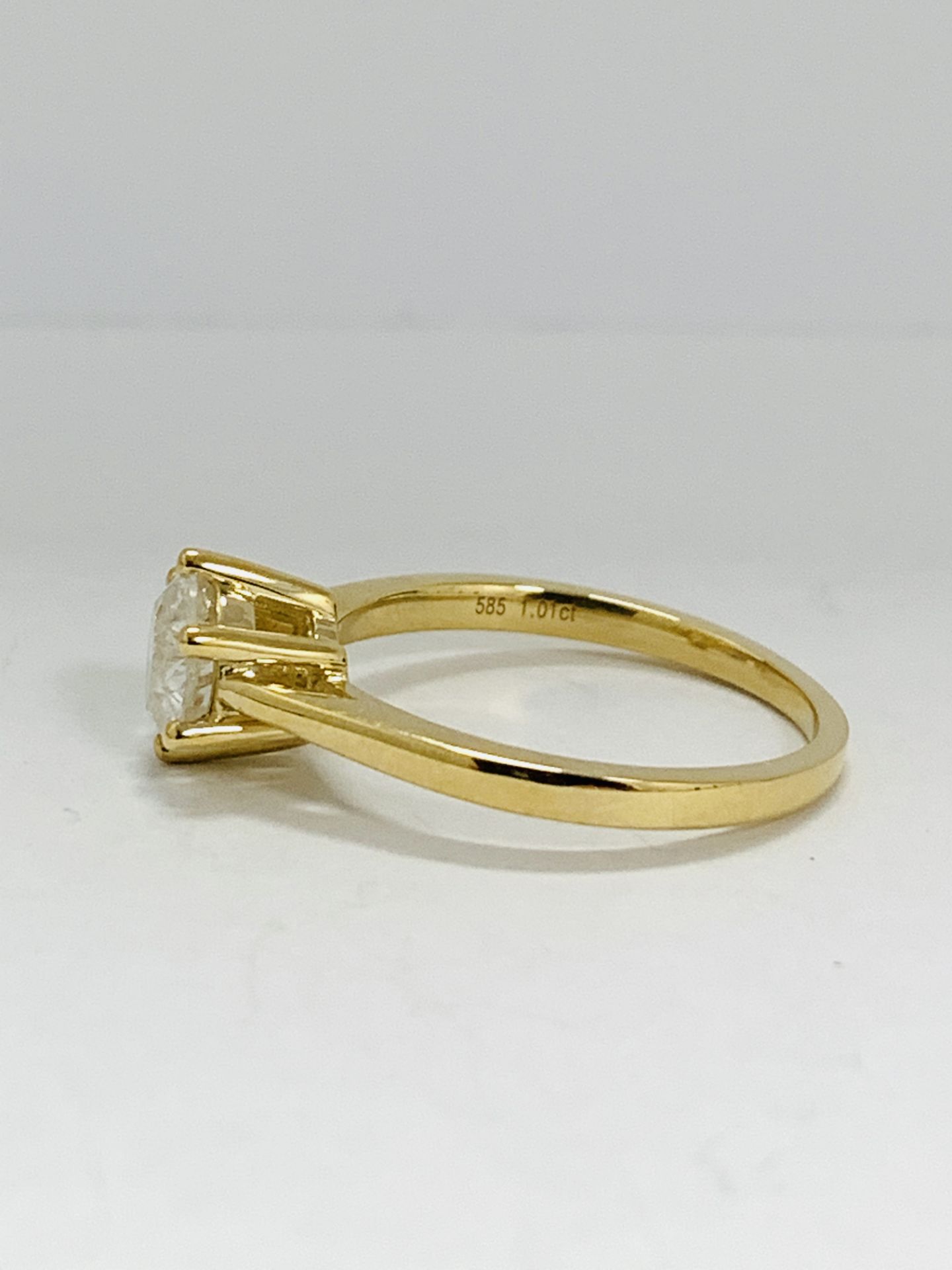 14K Yellow Gold Ring - Image 3 of 10