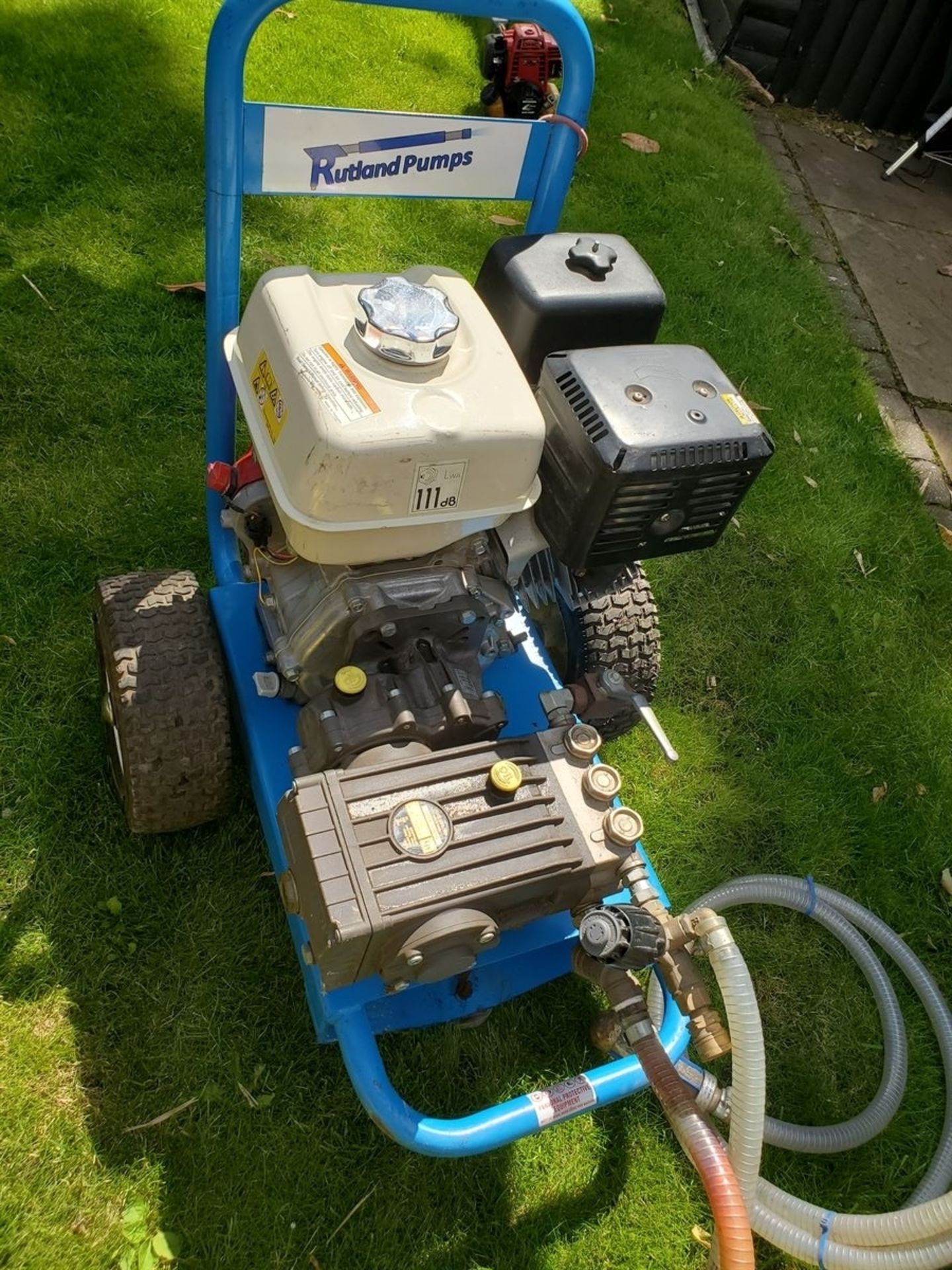 Rutland Pumps Pressure Washer with Pipes