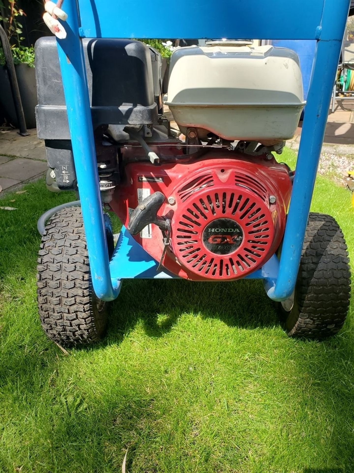 Rutland Pumps Pressure Washer with Pipes - Image 5 of 12