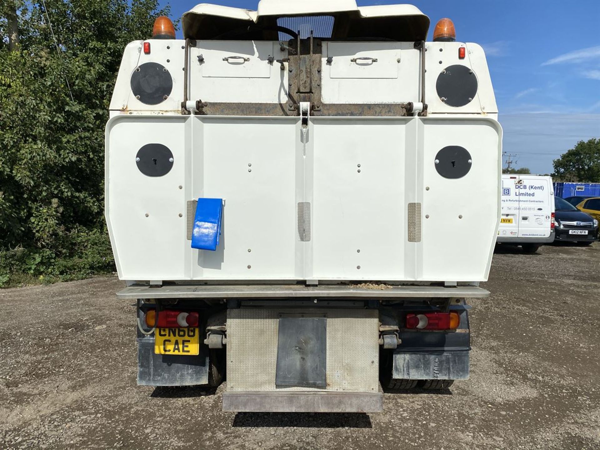 Leyland Daf FA/LF45 Scarab Road Sweeper - Image 8 of 25