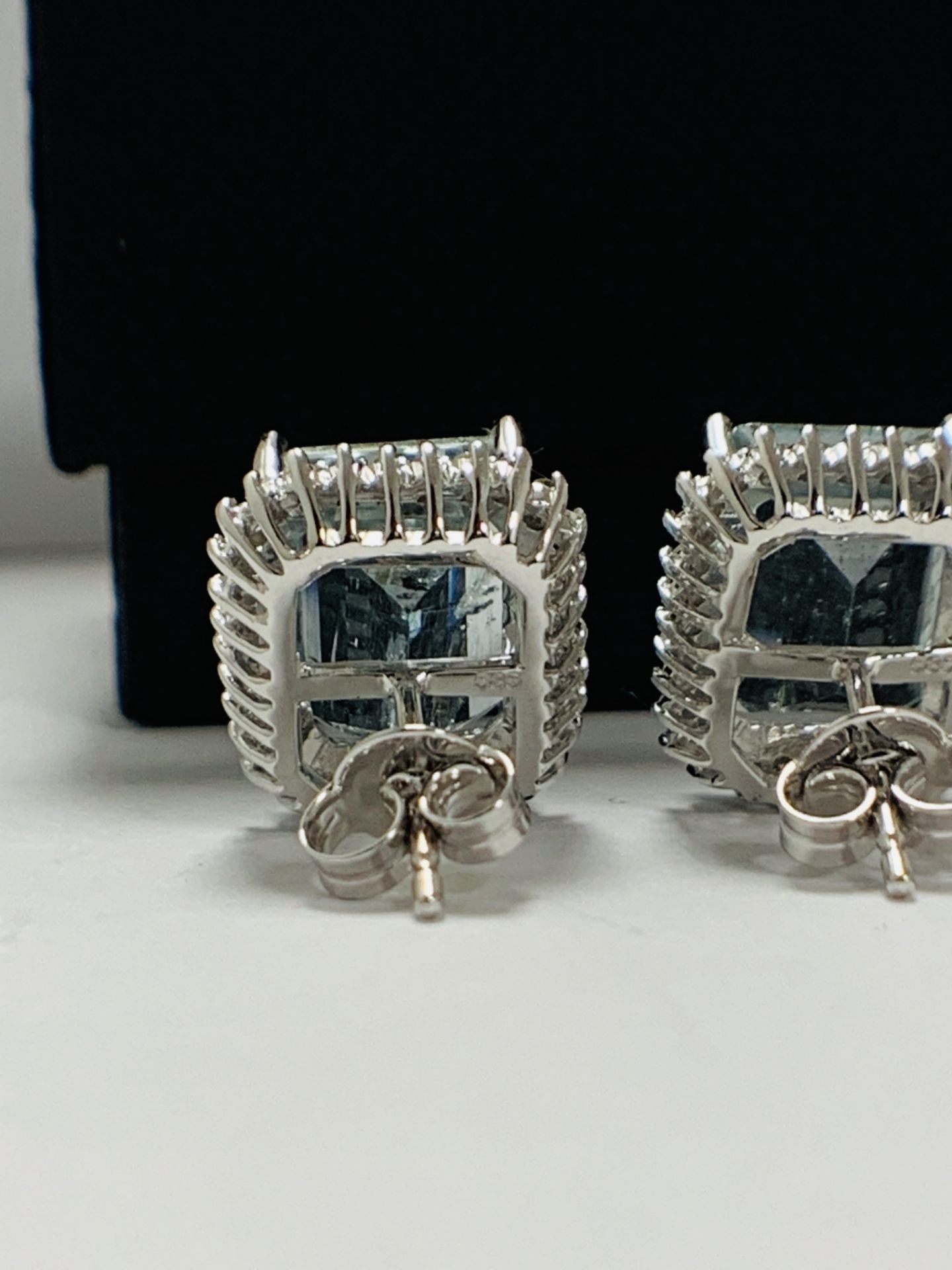 14Ct White Gold Aquamarine and Diamond Stud Earrings - Image 6 of 7