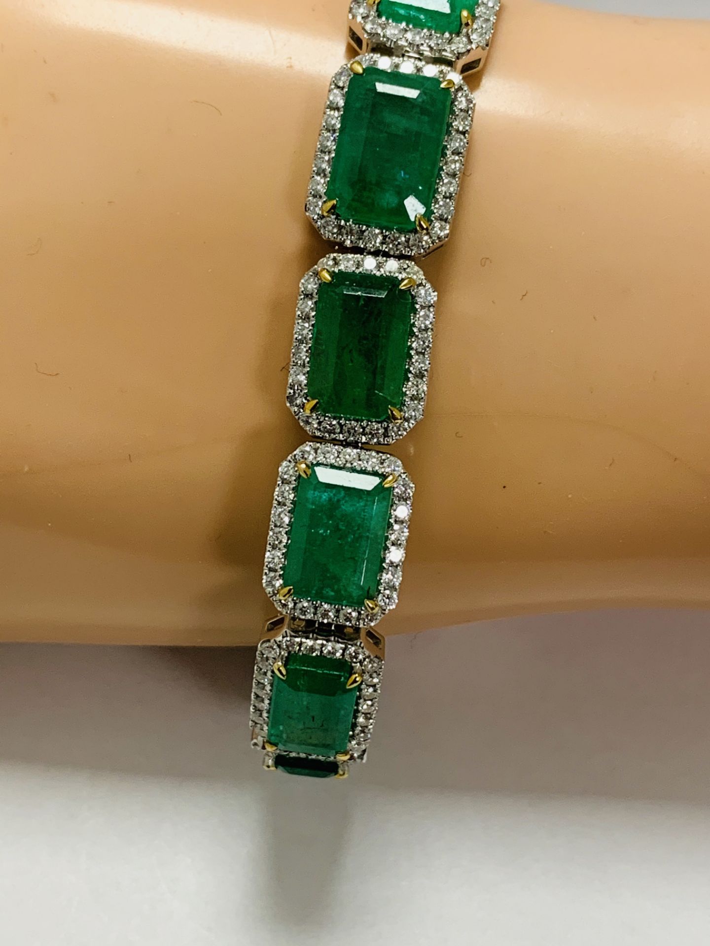 Platinum Emerald and Diamond Necklace - Image 15 of 18