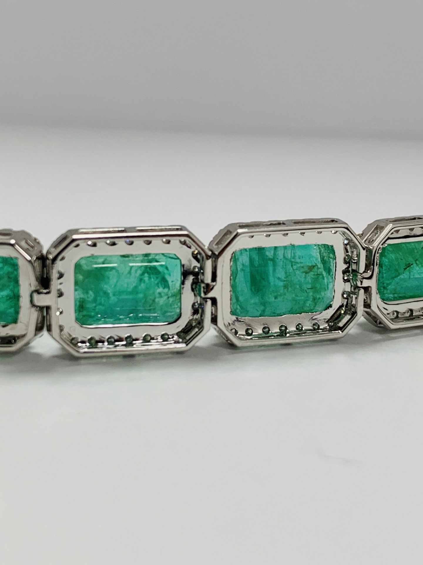 Platinum Emerald and Diamond Necklace - Image 9 of 18