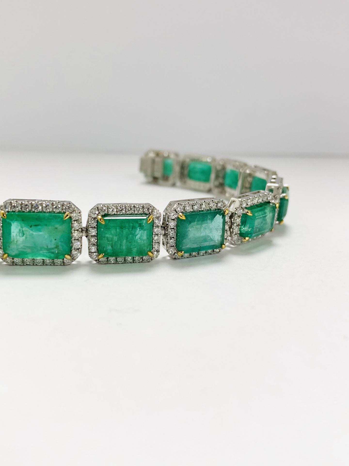 Platinum Emerald and Diamond Necklace - Image 6 of 18