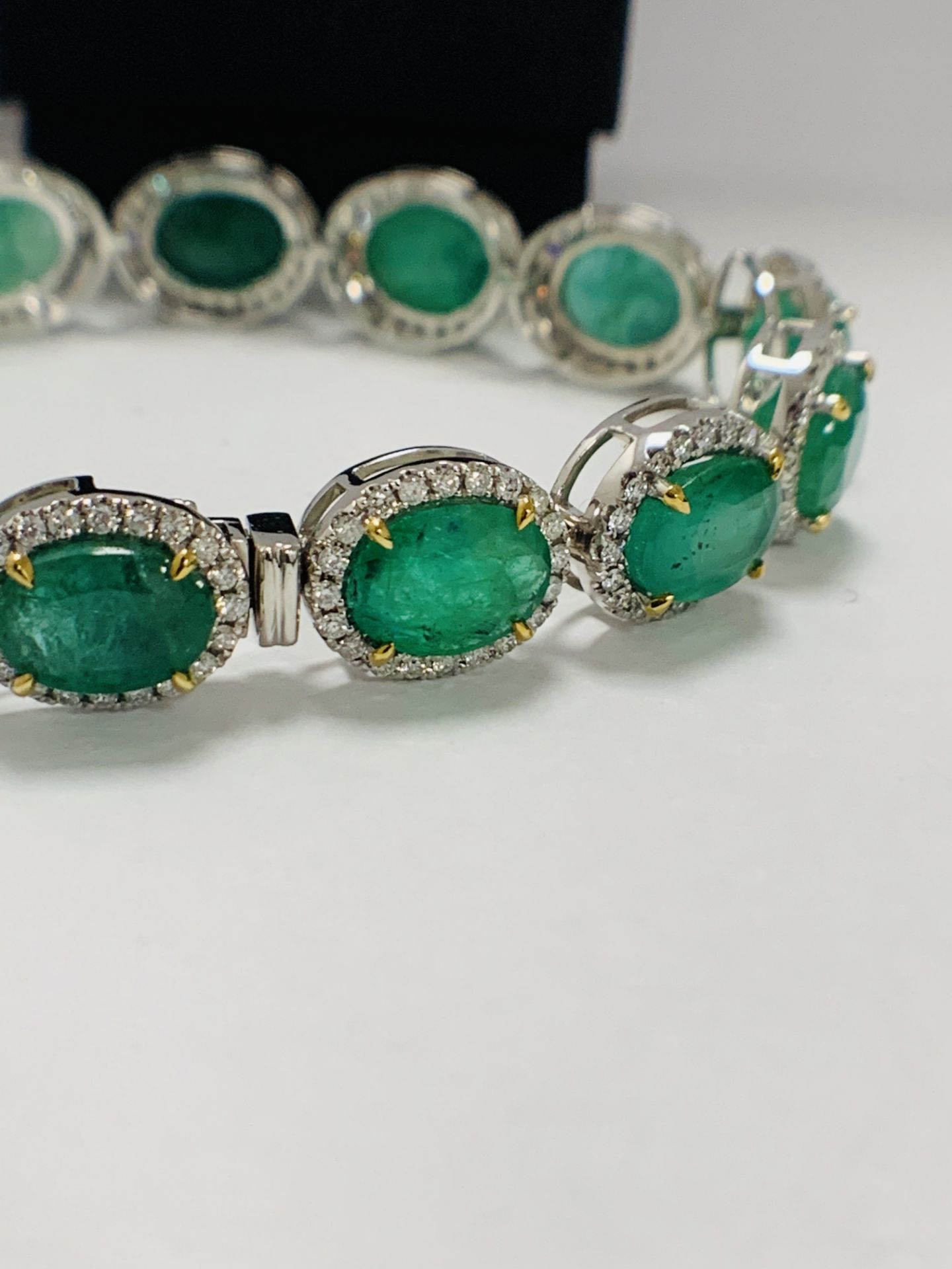 Platinum and Yellow Gold Emerald and Diamond Bracelet - Image 3 of 17