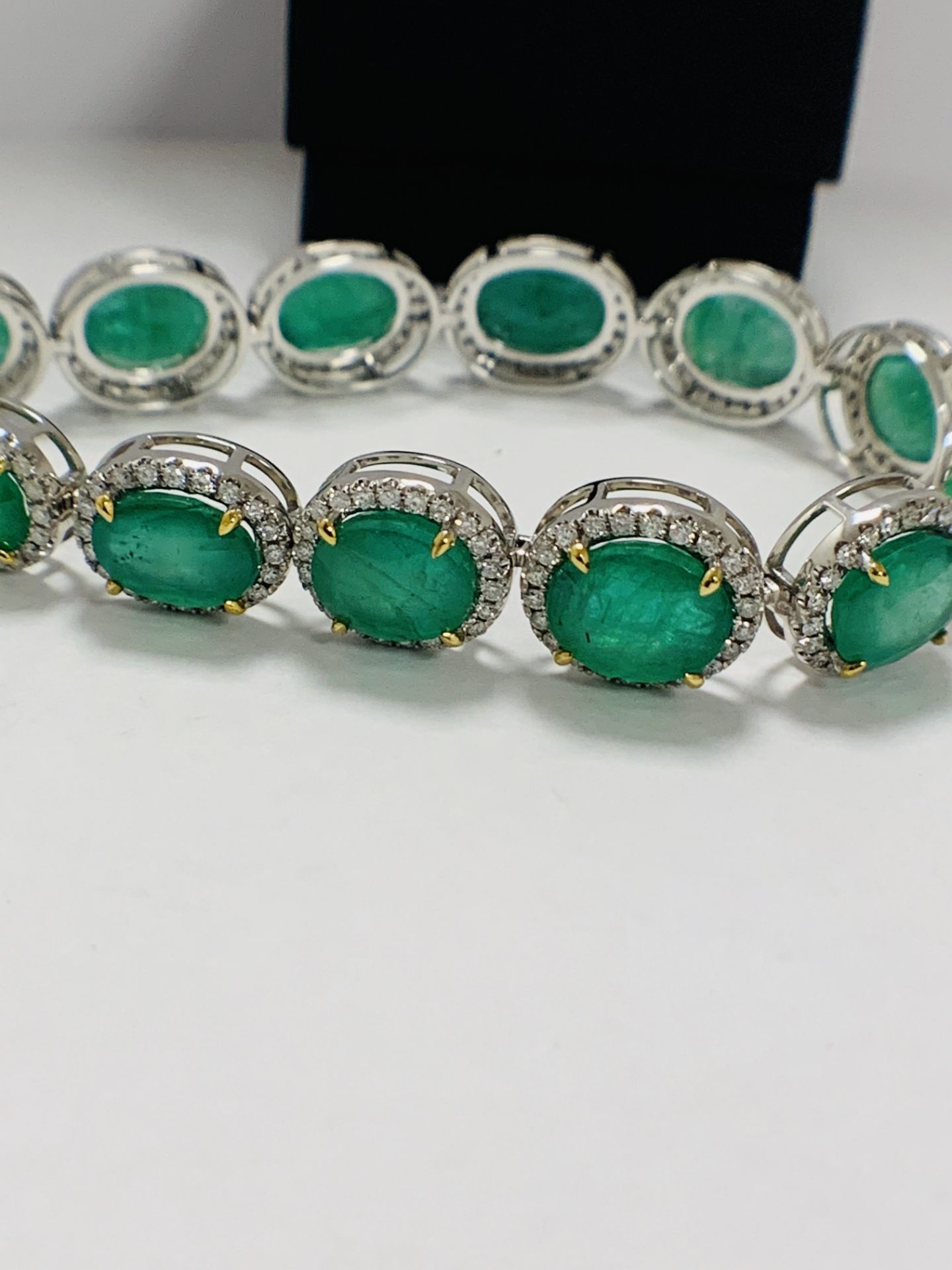 Platinum and Yellow Gold Emerald and Diamond Bracelet - Image 5 of 17