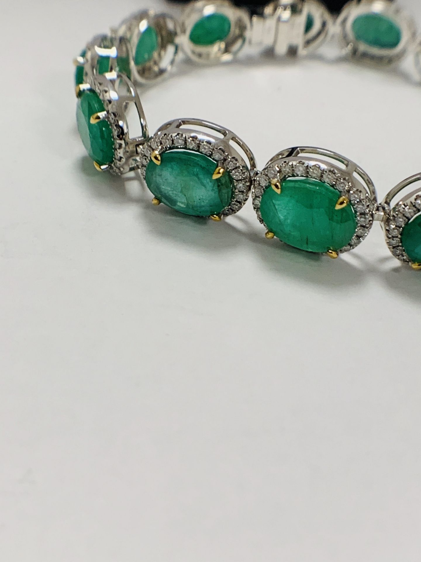 Platinum and Yellow Gold Emerald and Diamond Bracelet - Image 9 of 17