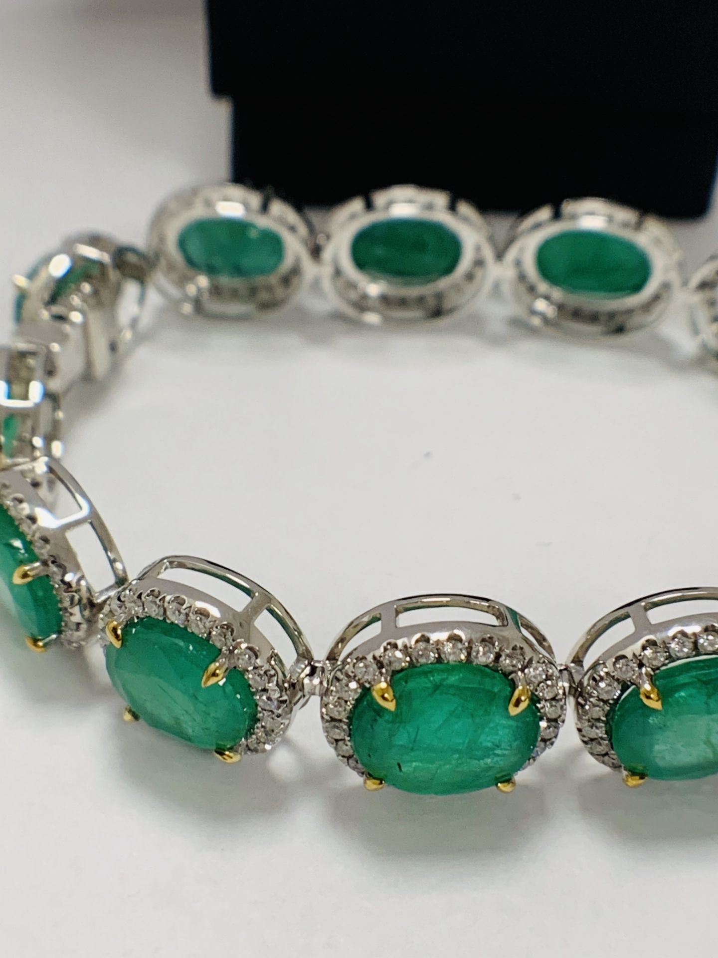 Platinum and Yellow Gold Emerald and Diamond Bracelet - Image 7 of 17