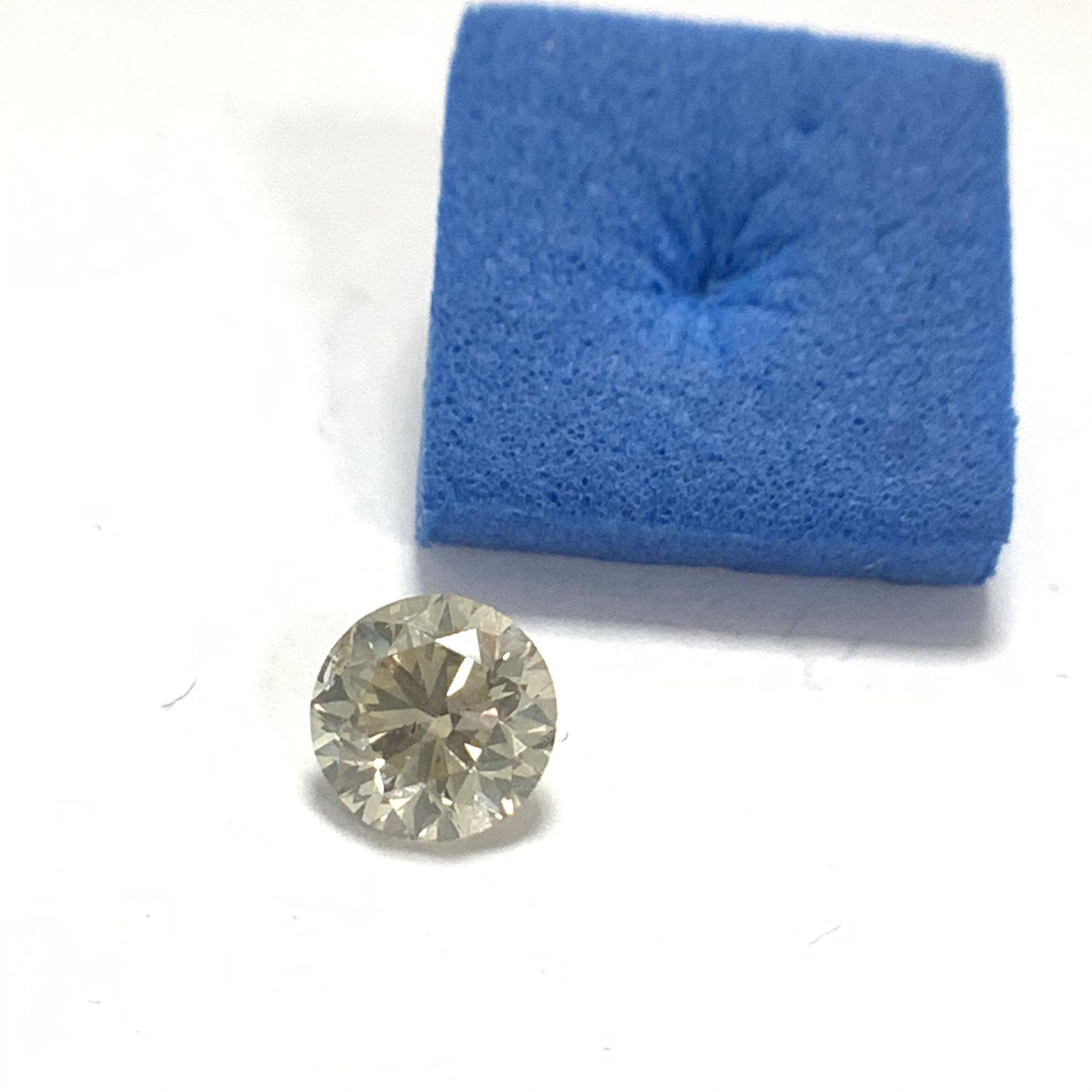 1Ct Natural Brilliant Cut Diamond