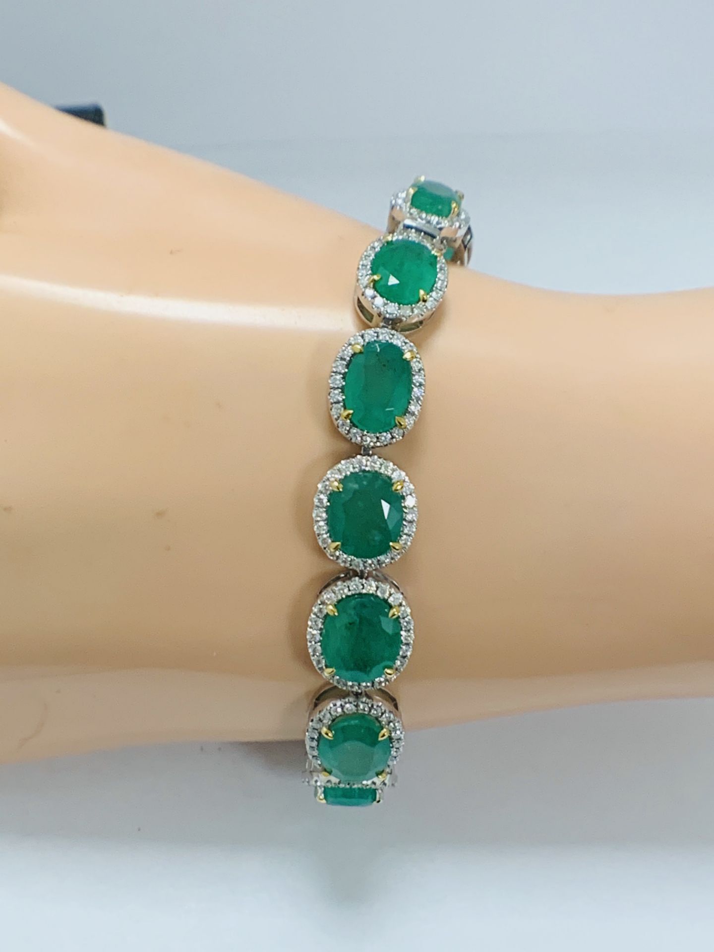 Platinum and Yellow Gold Emerald and Diamond Bracelet - Image 11 of 17