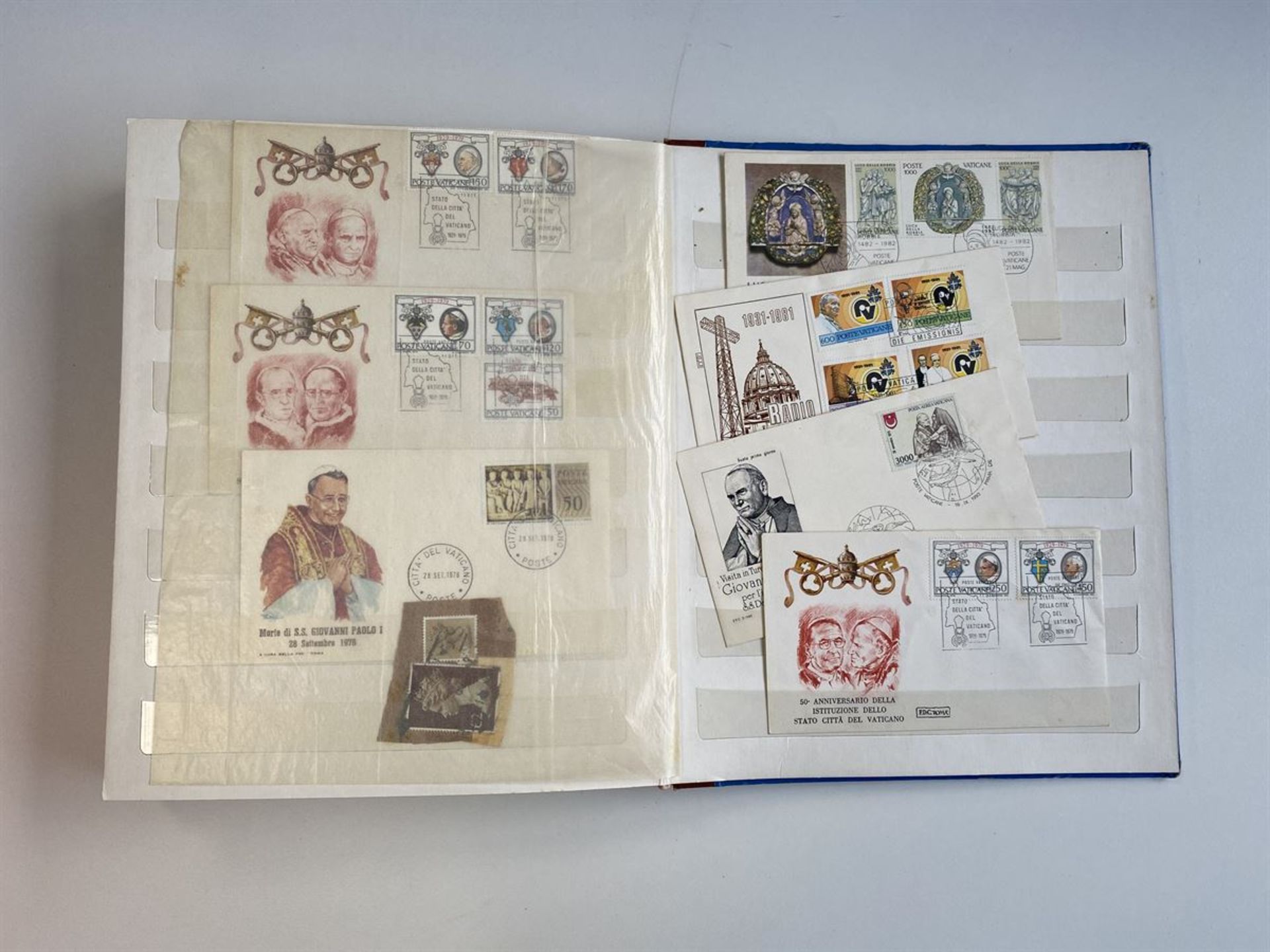 Folder of Vintage Stamps from 1978 - Image 26 of 30