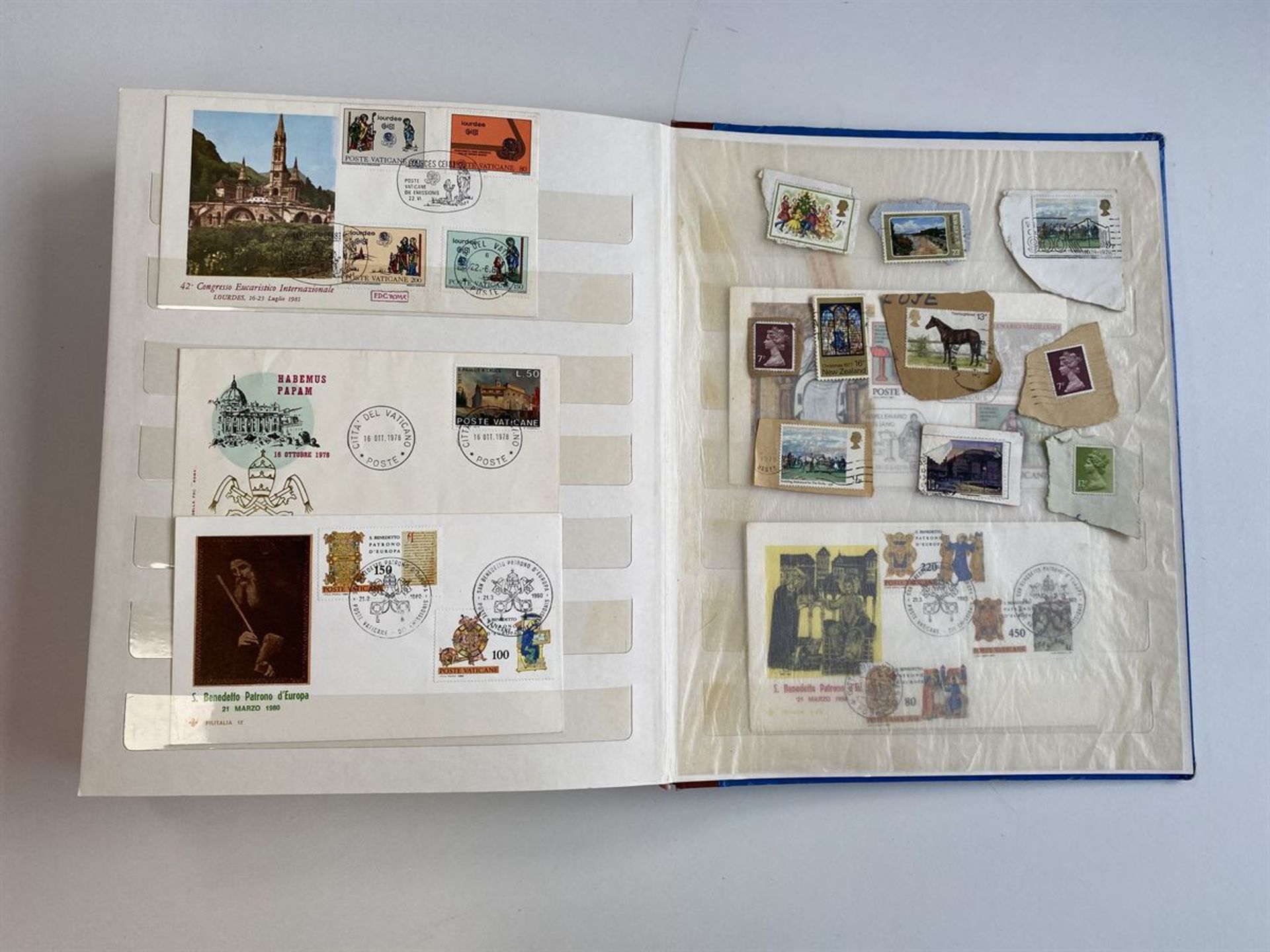 Folder of Vintage Stamps from 1978 - Image 25 of 30