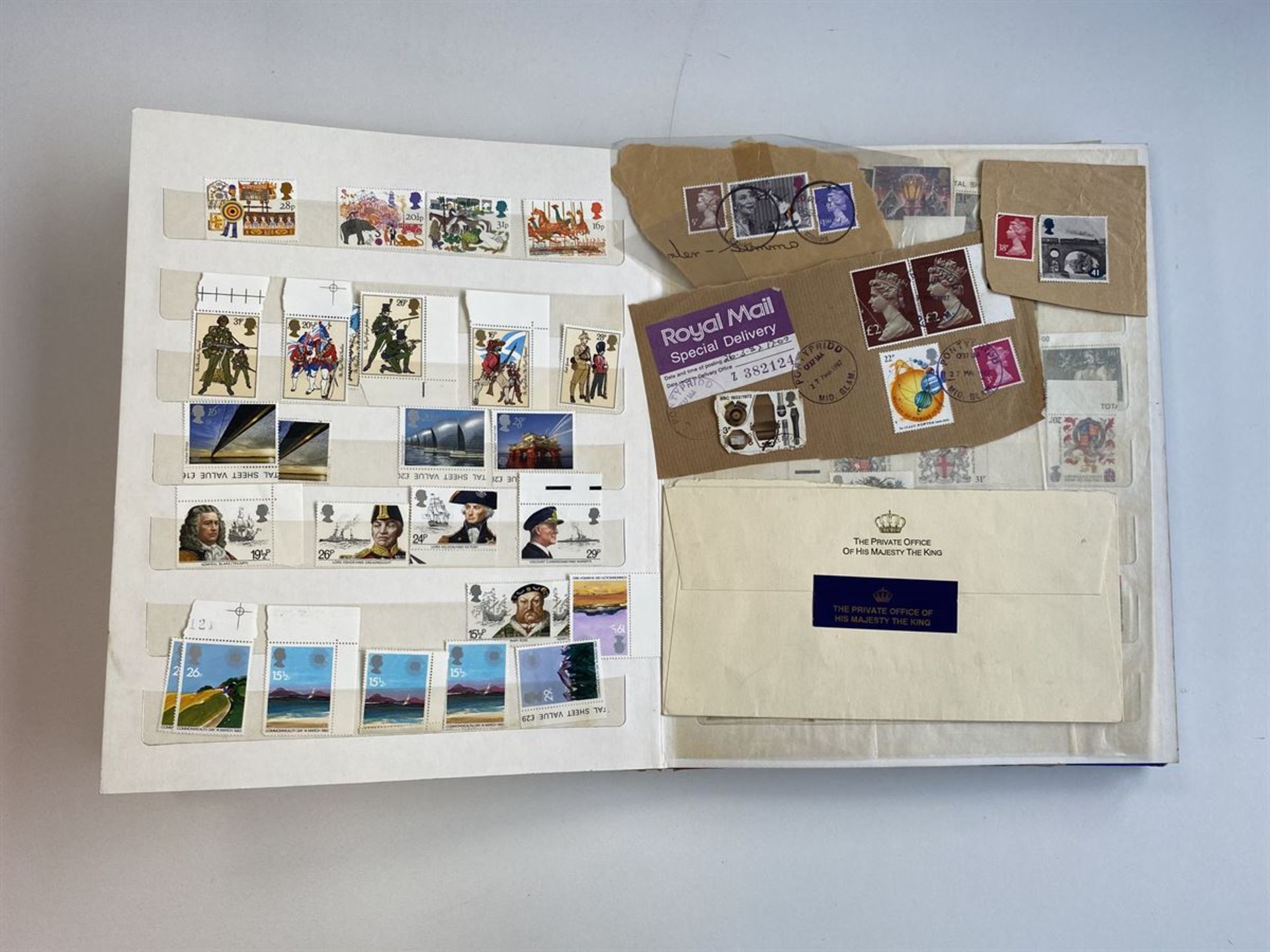 Folder of Vintage Stamps from 1978 - Image 18 of 30