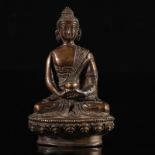 Bouddha en bronze - Région: - Dimensions: H115mm - Poids (Kg): 0.37kg - Etat: [...]