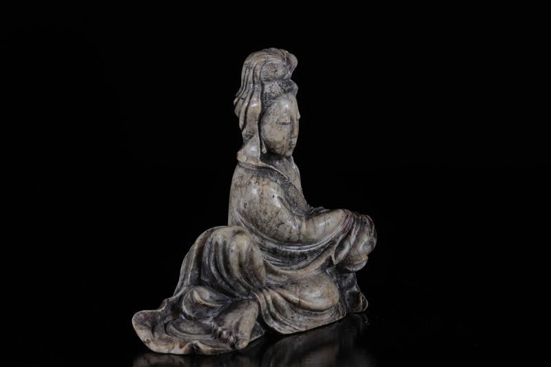 Chine Guanyin en pierre époque Qing - Dimensions: h165mm - Poids (Kg): 1.560kg - [...] - Image 4 of 4