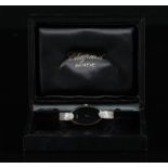 Suisse montre bracelet Chopard Genève en or gris et diamants poinçon 750 (unique). [...]