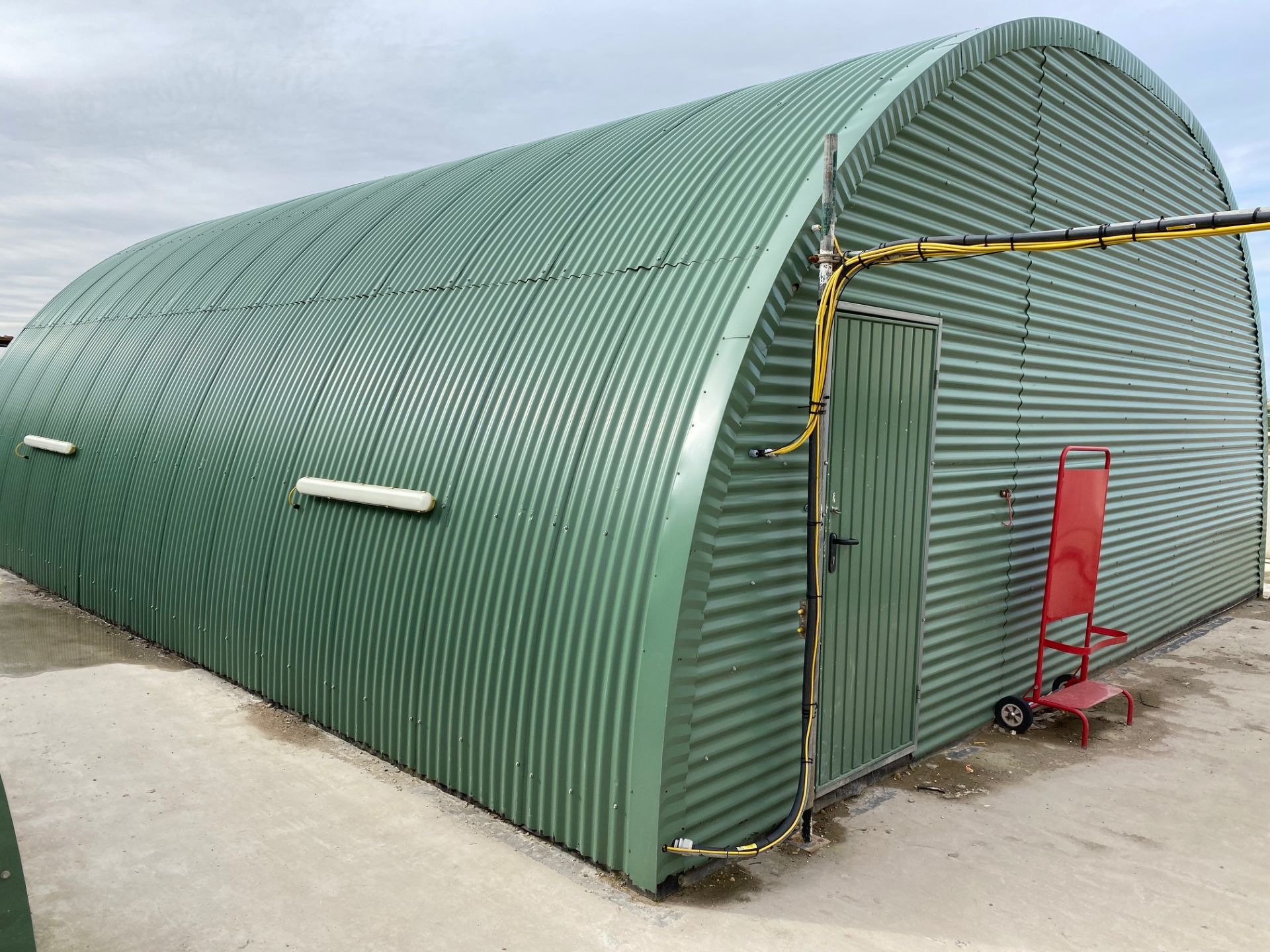 Nissen Hut, Corrugated Steel Hut with Clear Roof Panels, Double Entrance Doors One End and Single - Image 2 of 5