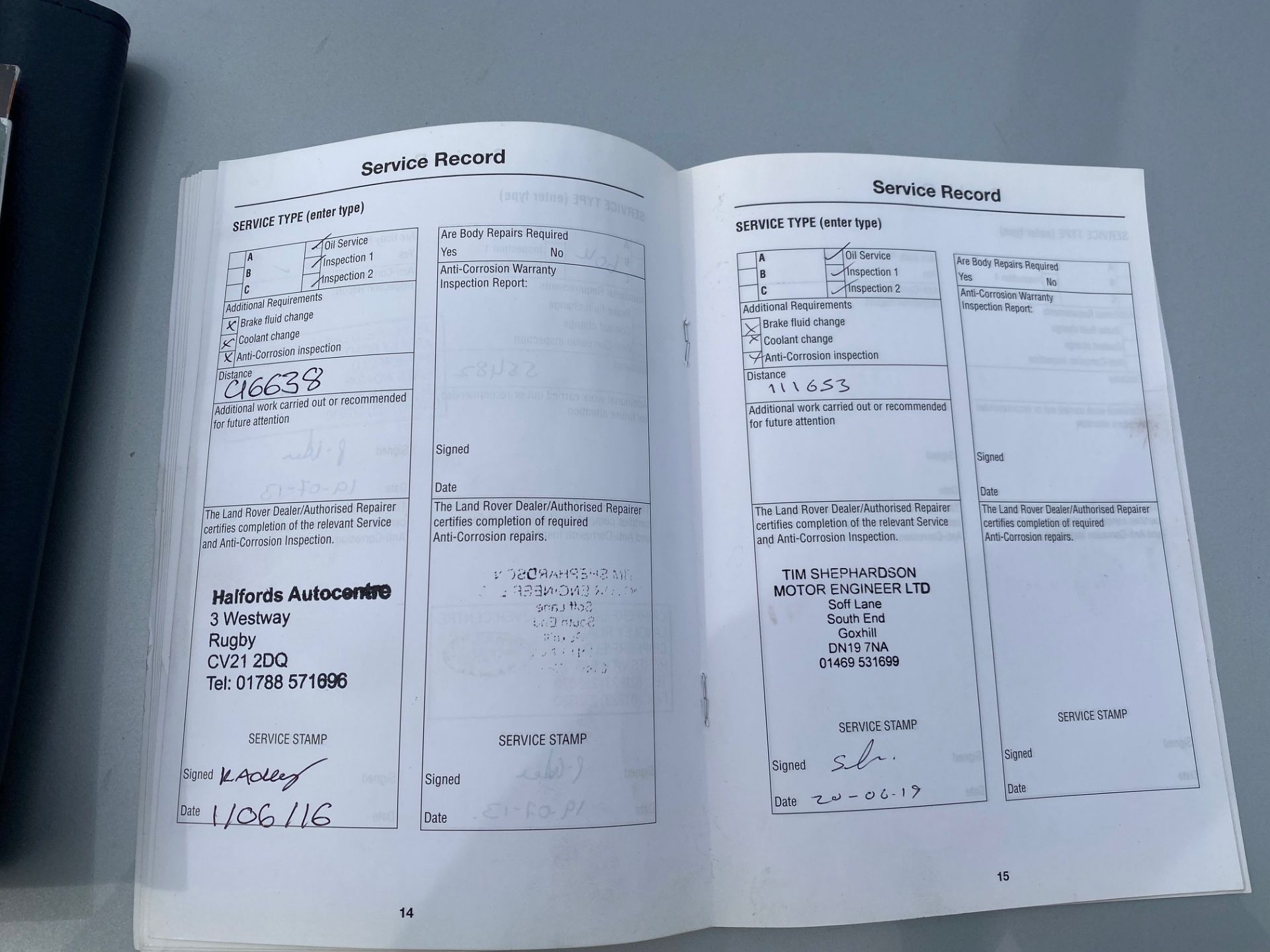 Land Rover Discovery 4 - TD V6GS, Manual 6 Speed, V6, 2720cc Diesel, Silver, Recorded Mileage - Image 39 of 54