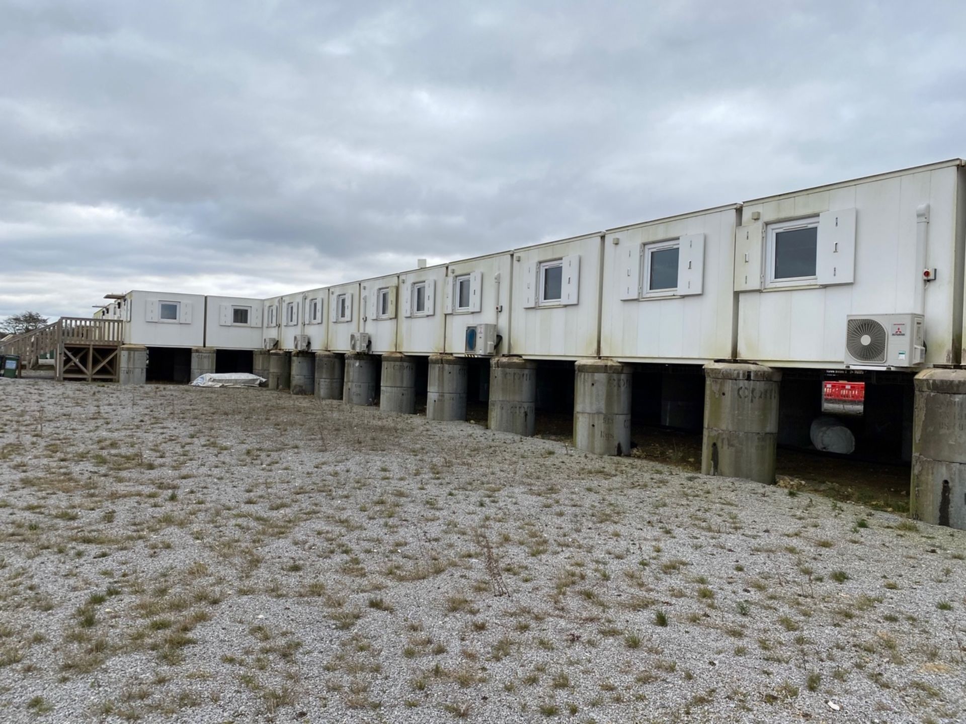 AV Danzer, Accommodation Office Block Cabins Consisting of "T" Shaped Site Main Office Constructed - Image 4 of 20