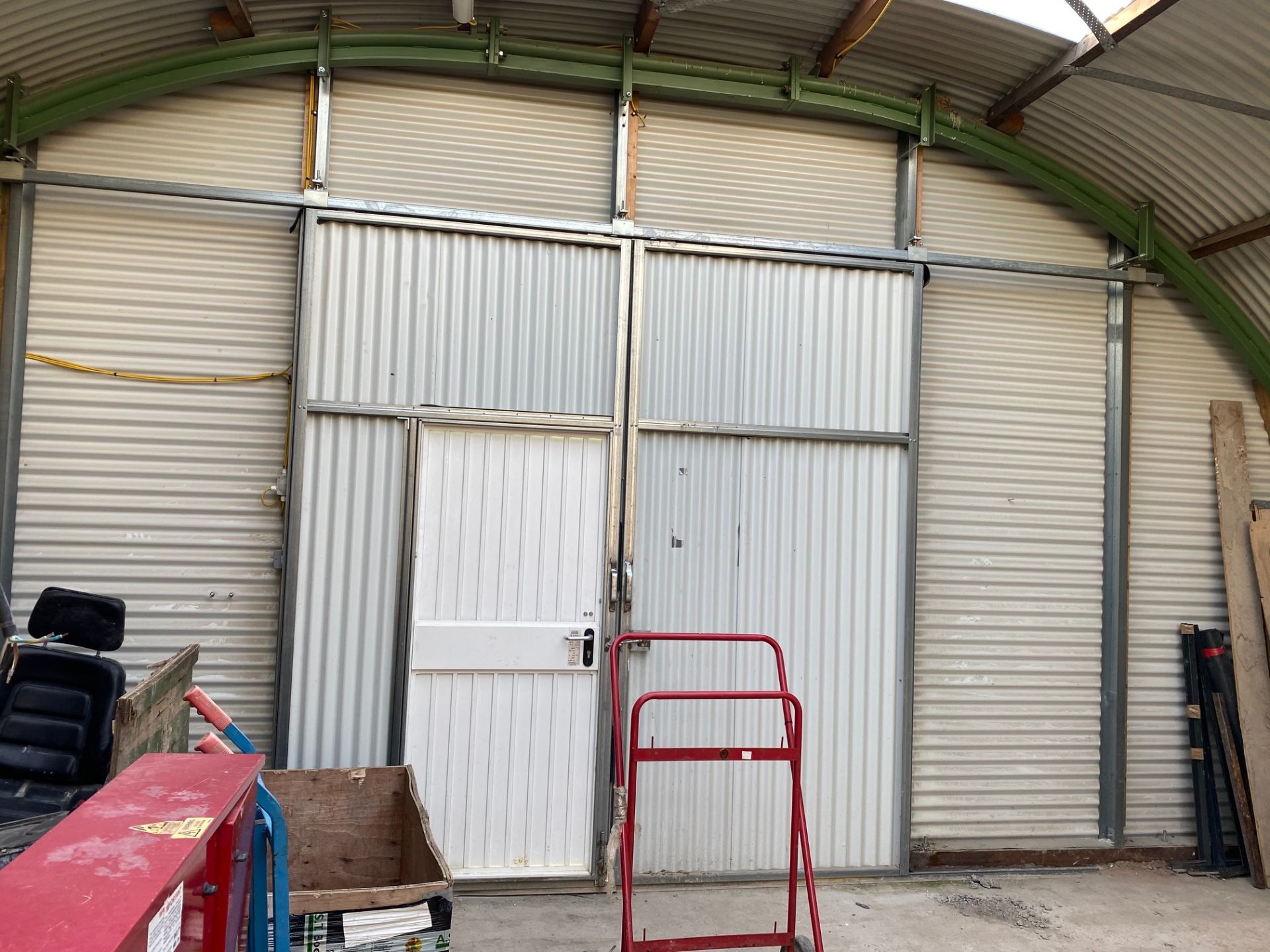 Nissen Hut, Corrugate Steel Hut with Clear Roof Panels, Double Entrance Doors One end and Single - Image 9 of 10