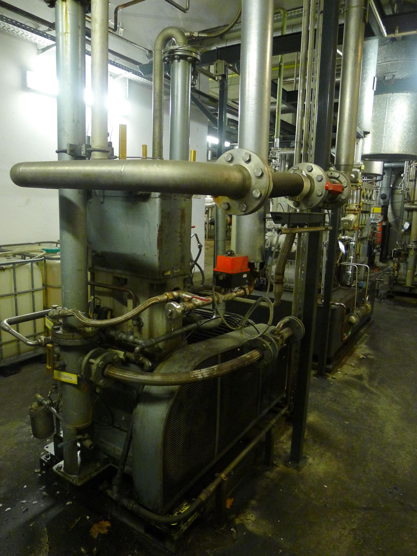 Josef Mehrer Type TZW-60 Two Stage Water Cooled Compressor S/N 722 (Dismantling and Loading Fee: € - Image 3 of 3