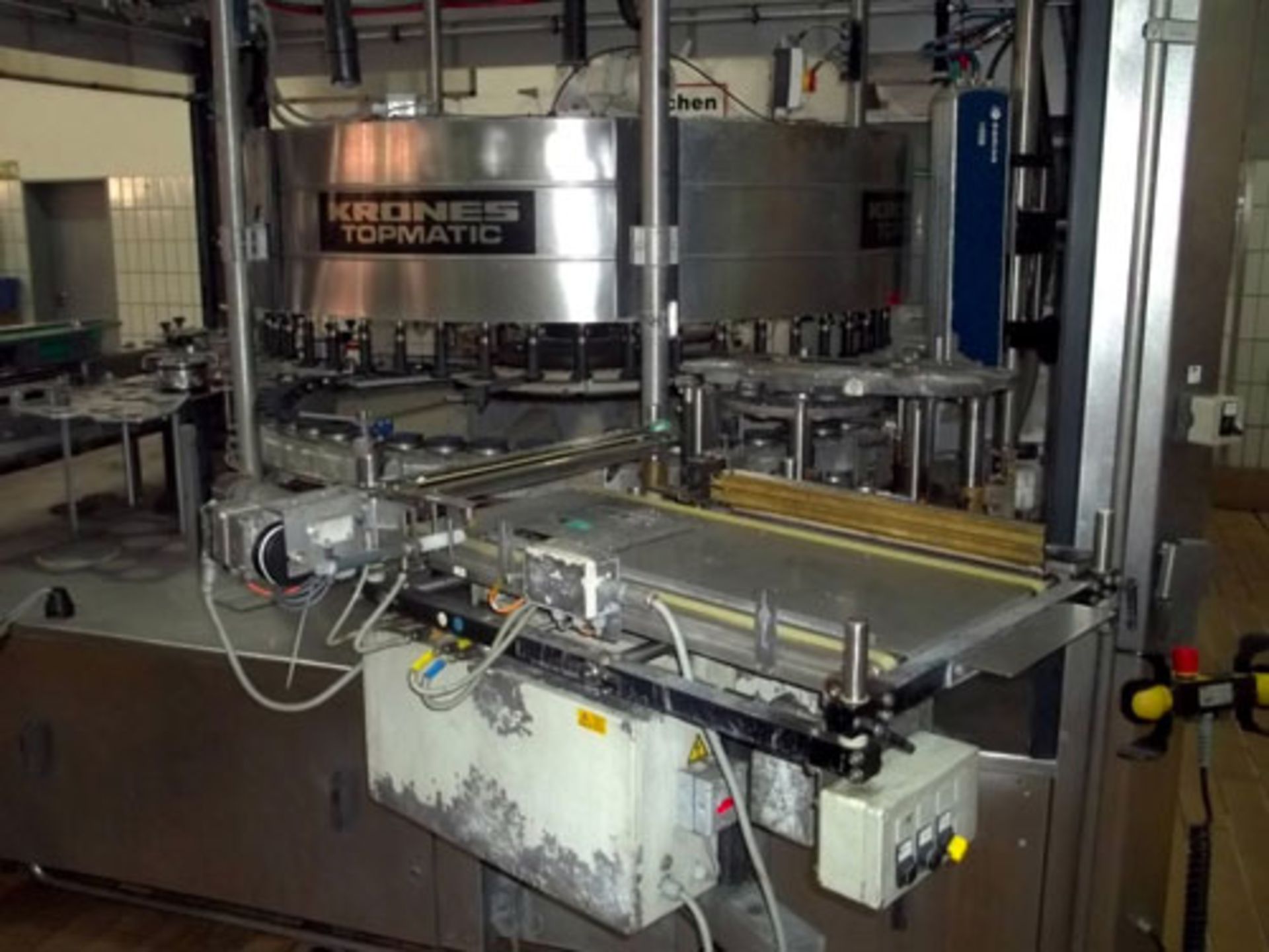 Krones Rotary Labeler, type Topmatic L-R, Max capacity 60000 returnable beer bottles 33 cl and 50 - Image 4 of 8