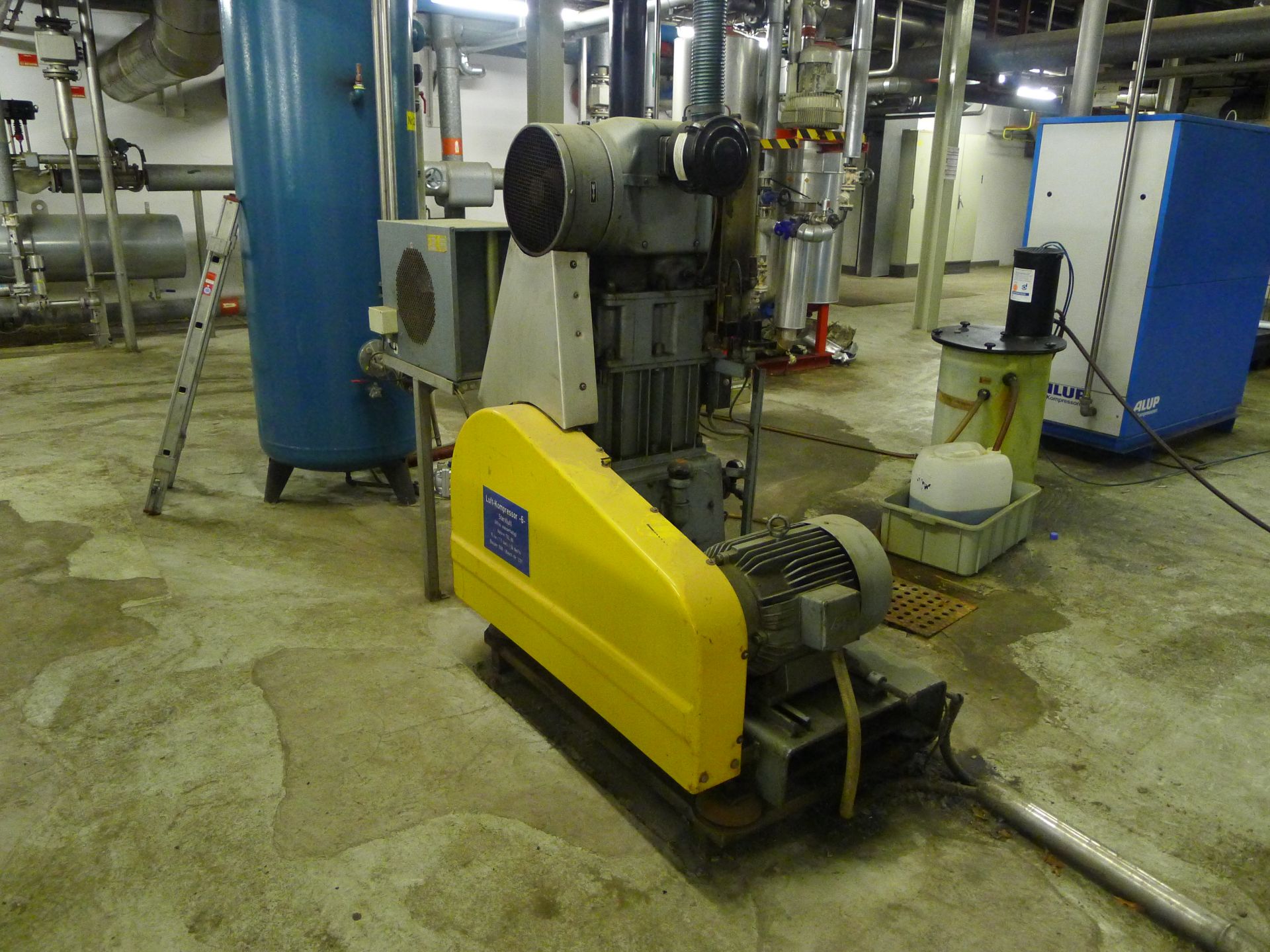 Mehrer Compressor – New 1992-1993. (Dismantling and Loading Fee: €200) - Image 2 of 2