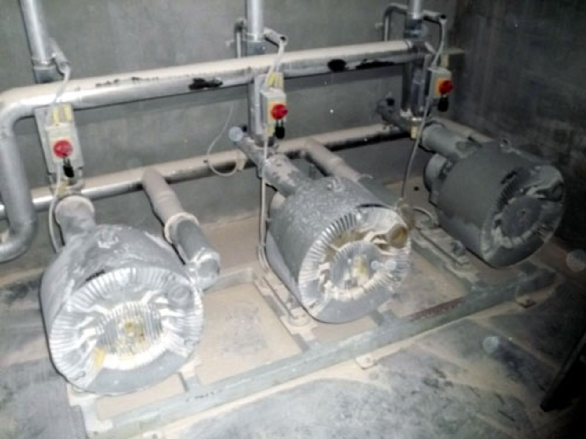 Powder System Consisting Of: (3) Stainless steel agitated hoppers with top mounted receivers and (3) - Image 5 of 5