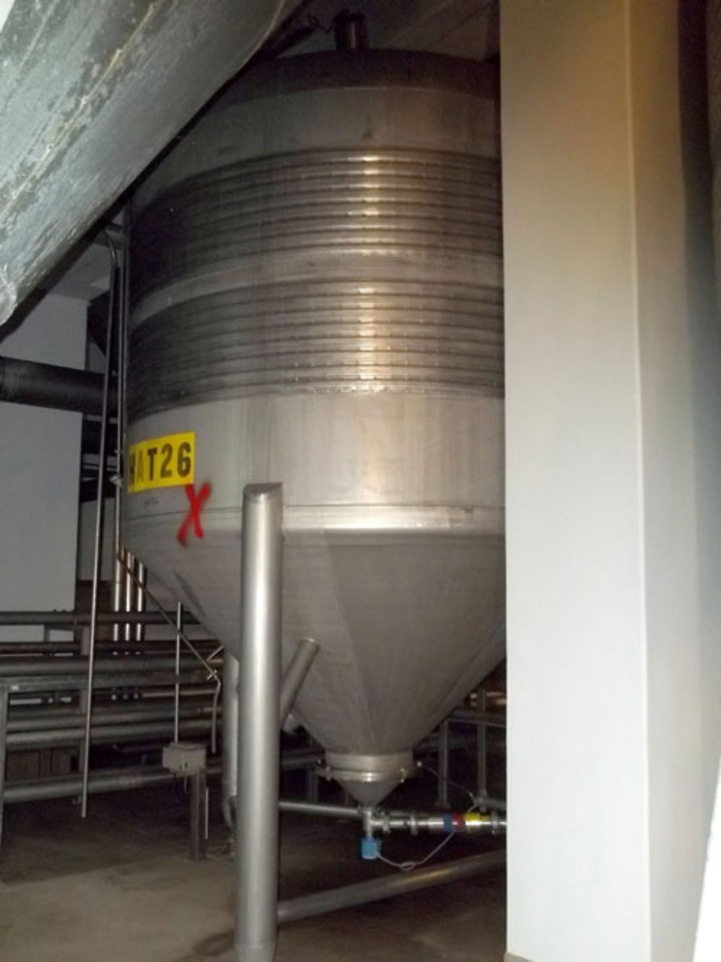 Alfa Laval type ZKH 3624 gallon/13700 liter capacity stainless steel tank.Rated for 3 bar (45 PSI) - Image 3 of 5