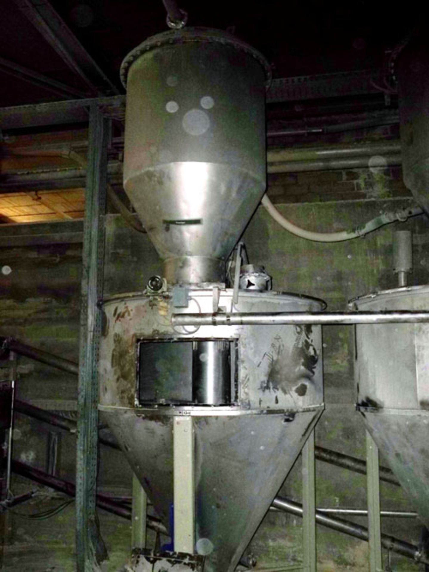 Powder System Consisting Of: (3) Stainless steel agitated hoppers with top mounted receivers and (3) - Image 4 of 5