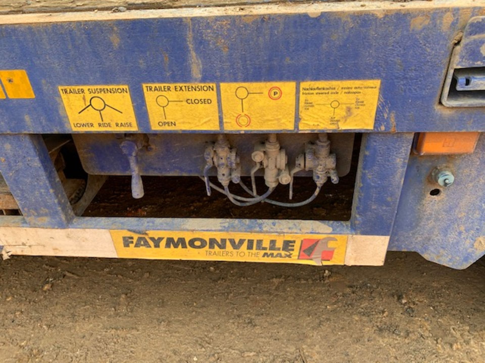 Faymonville Tri axle semi low loader, STN-3AU, hydraulic extension, VIN: YA9TL310051113915, YOM: - Image 8 of 12