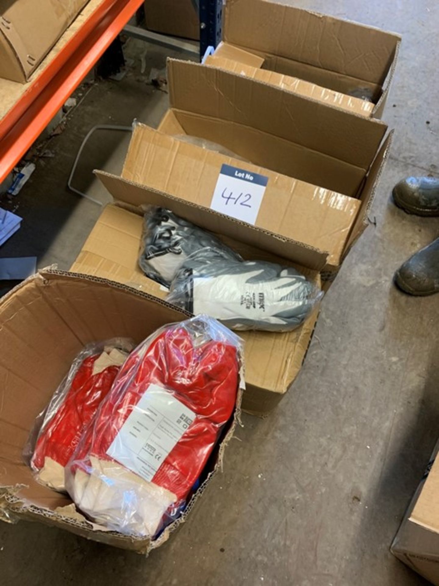 4 part boxes of safety gloves - Image 2 of 4