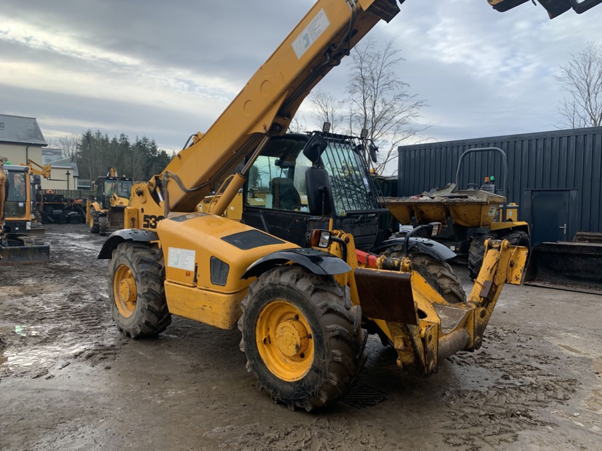 JCB, Telehandler 532-120 3.2 Ton capacity, 12m Boom Registration YJ03 AHC First Registered: 01/04/ - Image 3 of 5