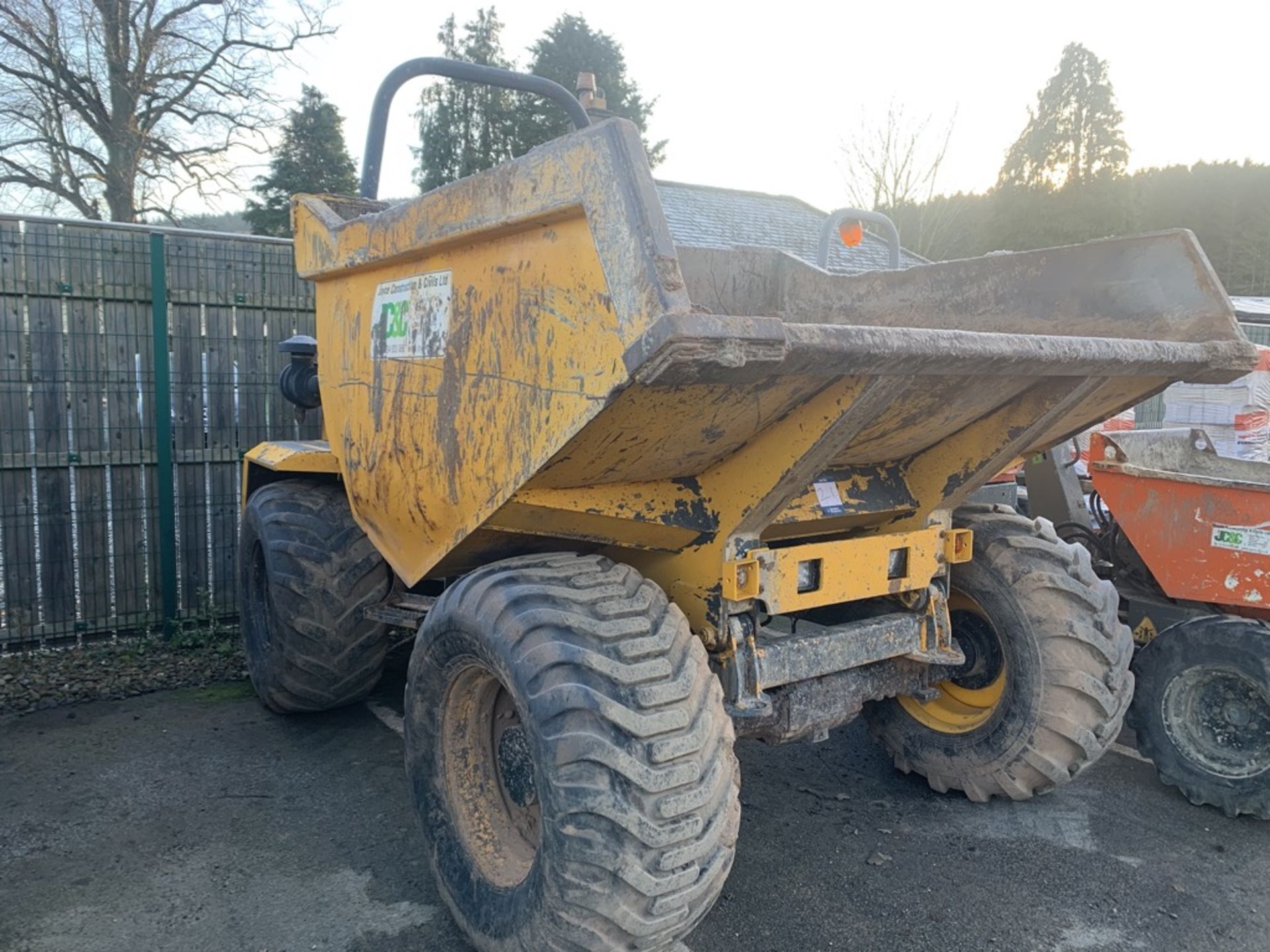 Barford, 10 Ton Dump Truck Registration No. NK07 HUY First Registered: 13/06/2007 4,500 Recorded - Image 2 of 4