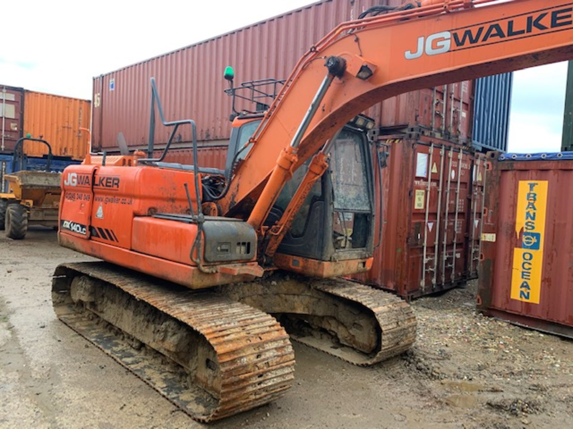 Doosan DX 140-LC 14 tonne tracked excavatorSerial No DWBCEBBJAD0050024 (2014)TBC recorded hourspiped - Image 2 of 9