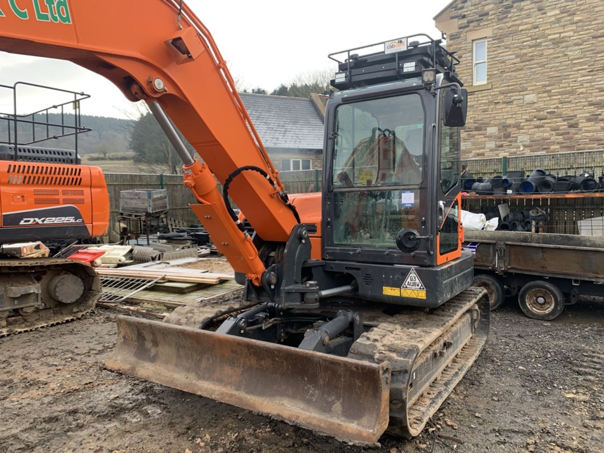 Doosan, DX85R-3 8.5 Ton Excavator Serial No. DHKCEAAVE6002291 Date of Manufacture: 2018 Piped , - Image 2 of 6
