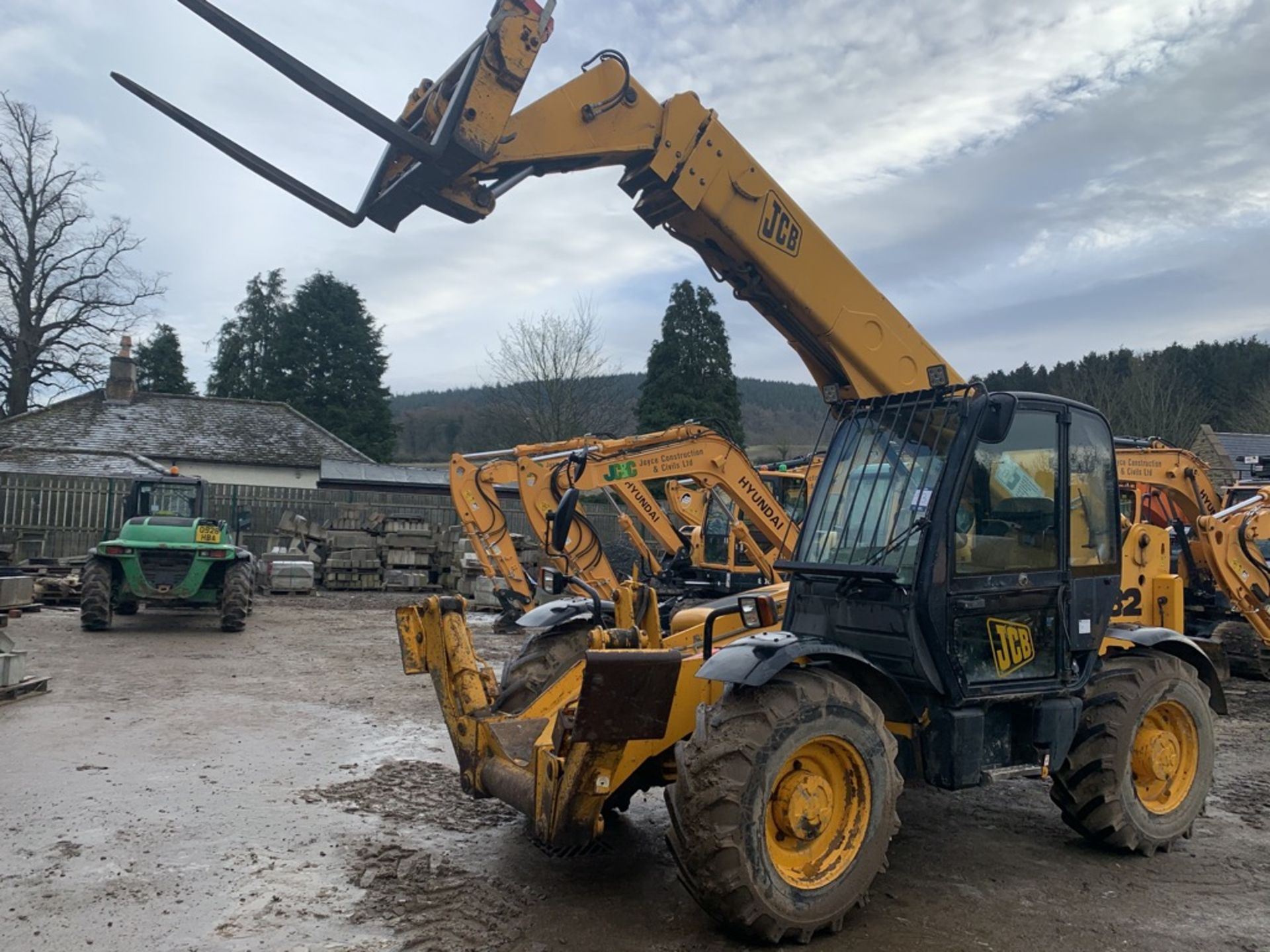 JCB, Telehandler 532-120 3.2 Ton capacity, 12m Boom Registration YJ03 AHC First Registered: 01/04/